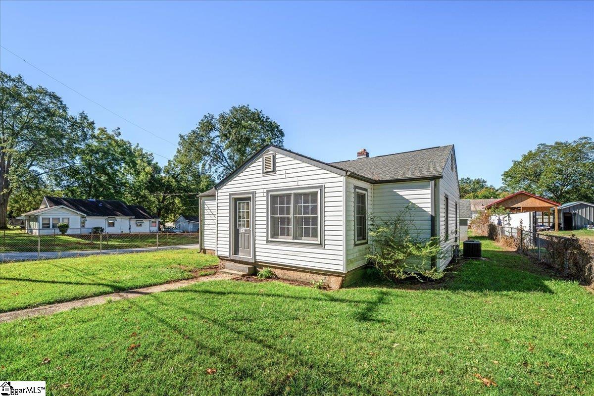 Real Estate Search 1 101 Bradley Street