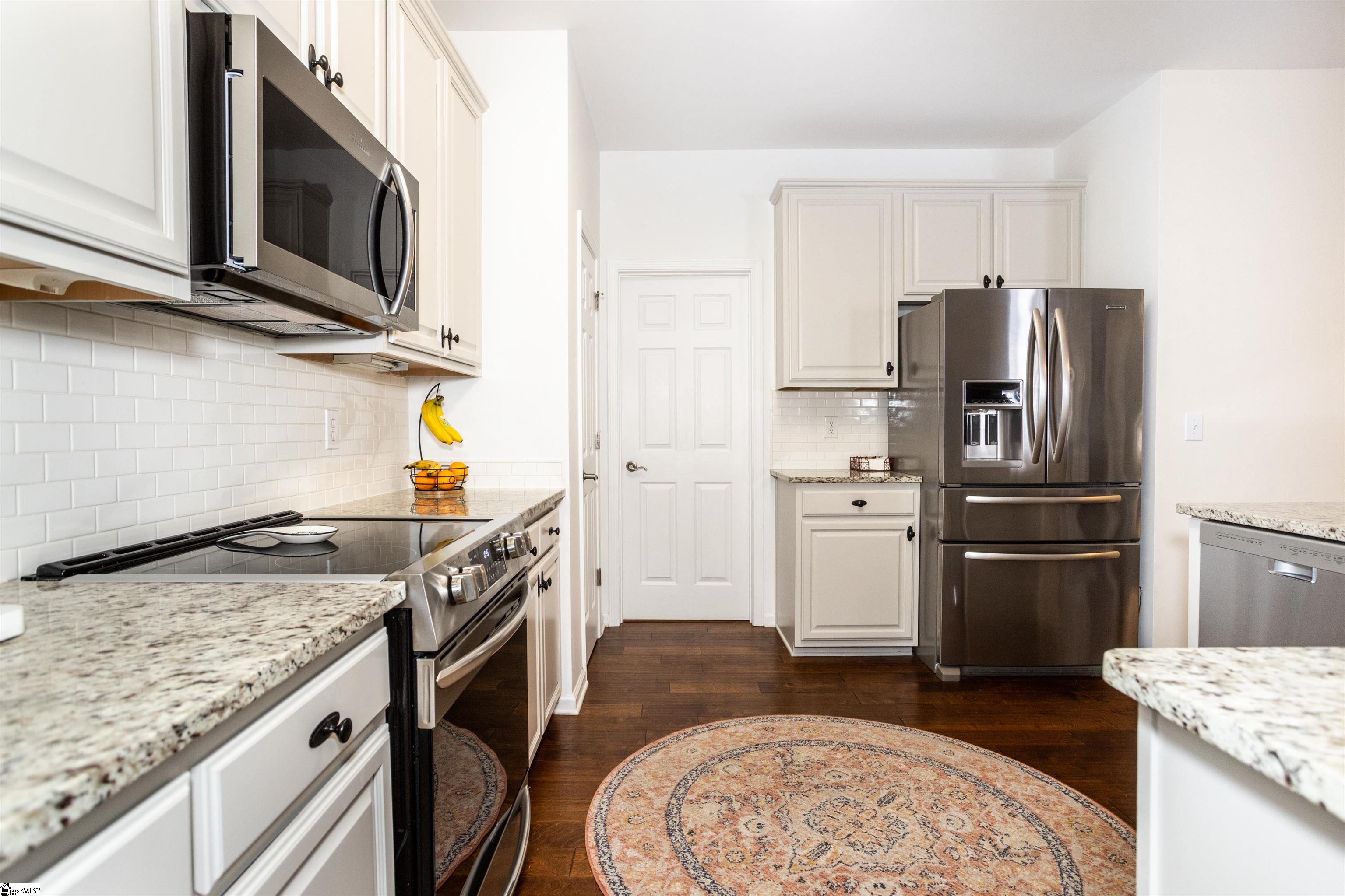 Simpsonville, South Carolina 29681, United States, 3 Bedrooms Bedrooms, ,3 BathroomsBathrooms,Residential,Pending,126027