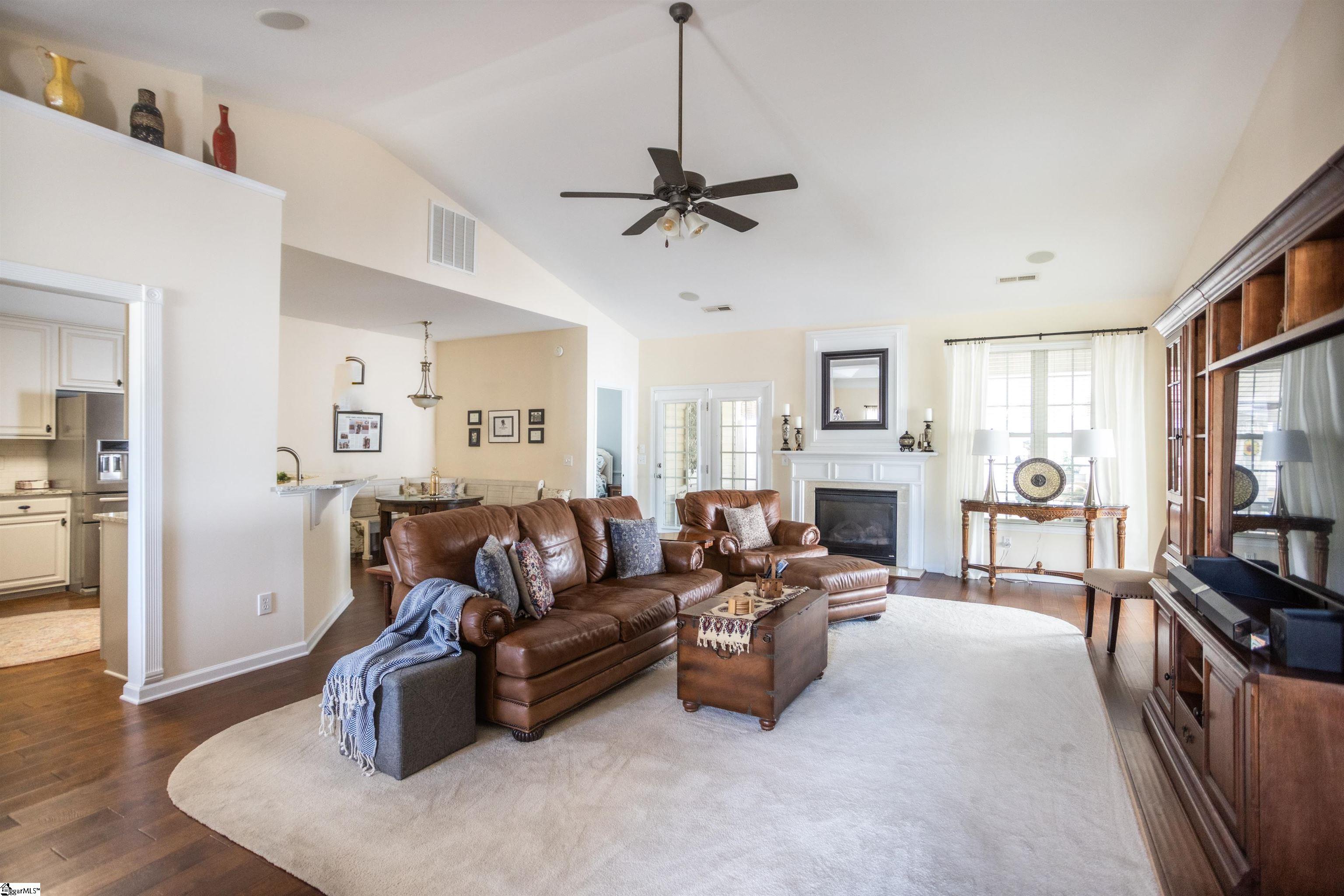 Simpsonville, South Carolina 29681, United States, 3 Bedrooms Bedrooms, ,3 BathroomsBathrooms,Residential,Pending,126027