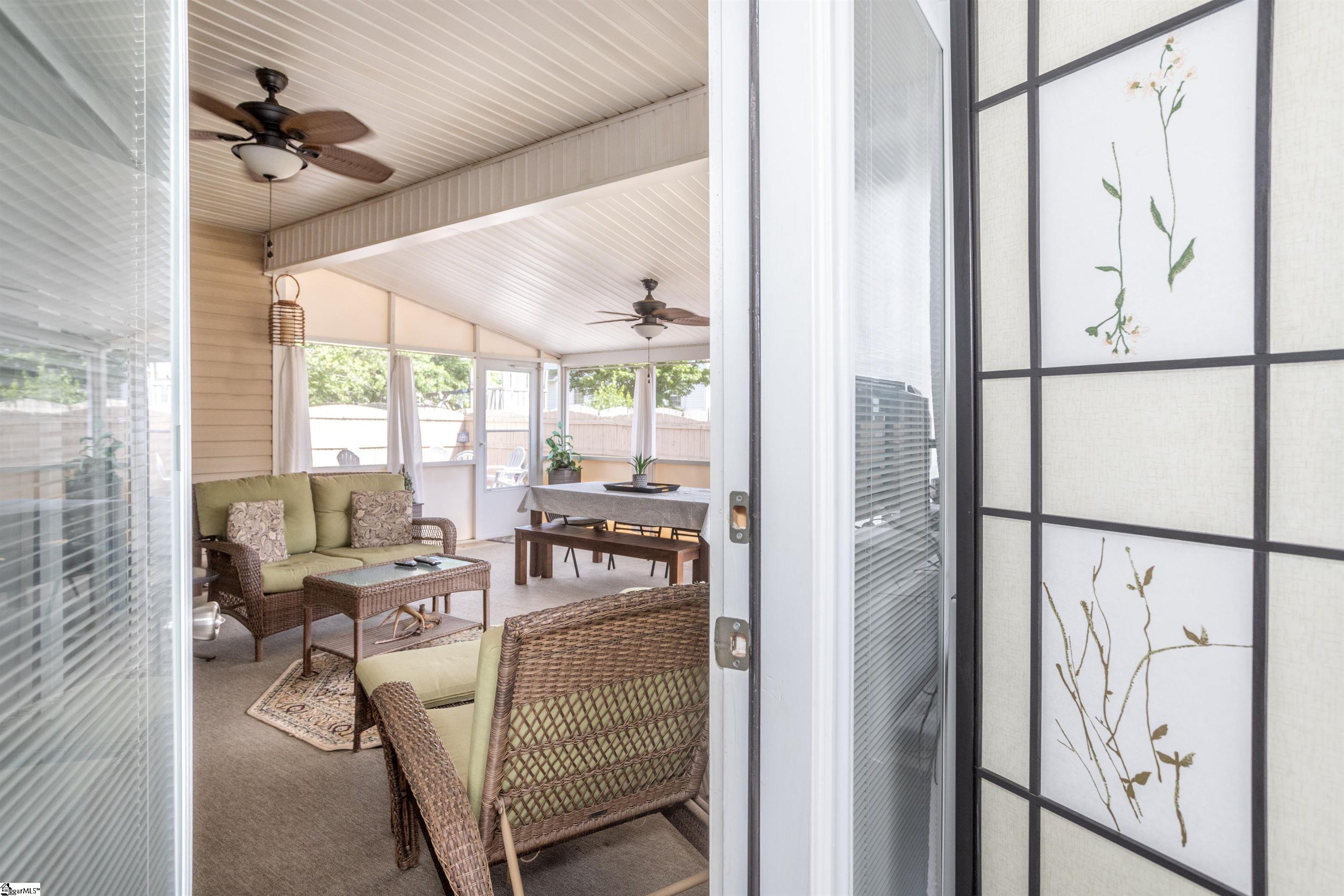 Simpsonville, South Carolina 29681, United States, 3 Bedrooms Bedrooms, ,3 BathroomsBathrooms,Residential,Pending,126027