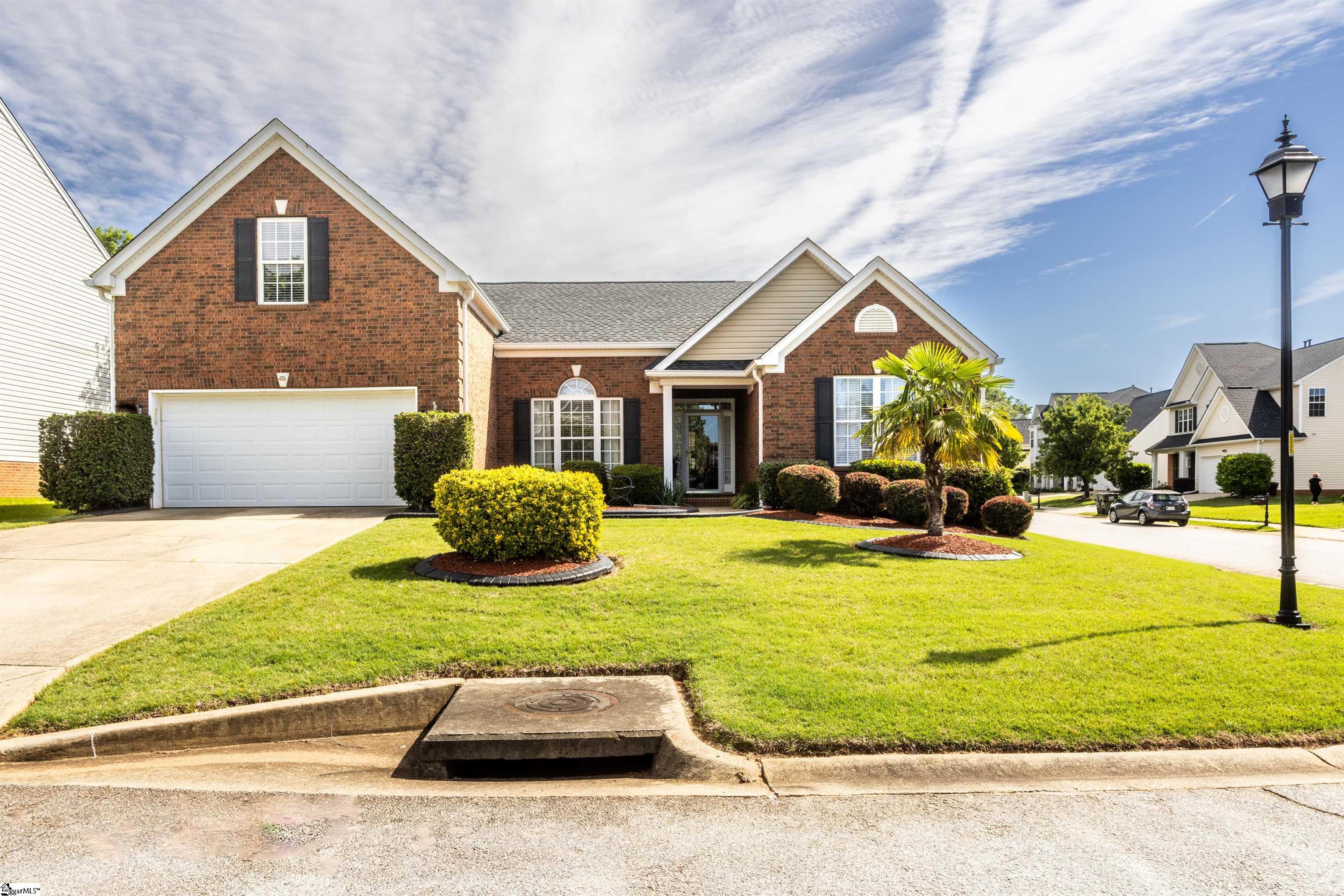 Simpsonville, South Carolina 29681, United States, 3 Bedrooms Bedrooms, ,3 BathroomsBathrooms,Residential,Pending,126027 Simpsonville, South Carolina 29681, United States, 3 Bedrooms Bedrooms, ,3 BathroomsBathrooms,Residential,Pending,126027