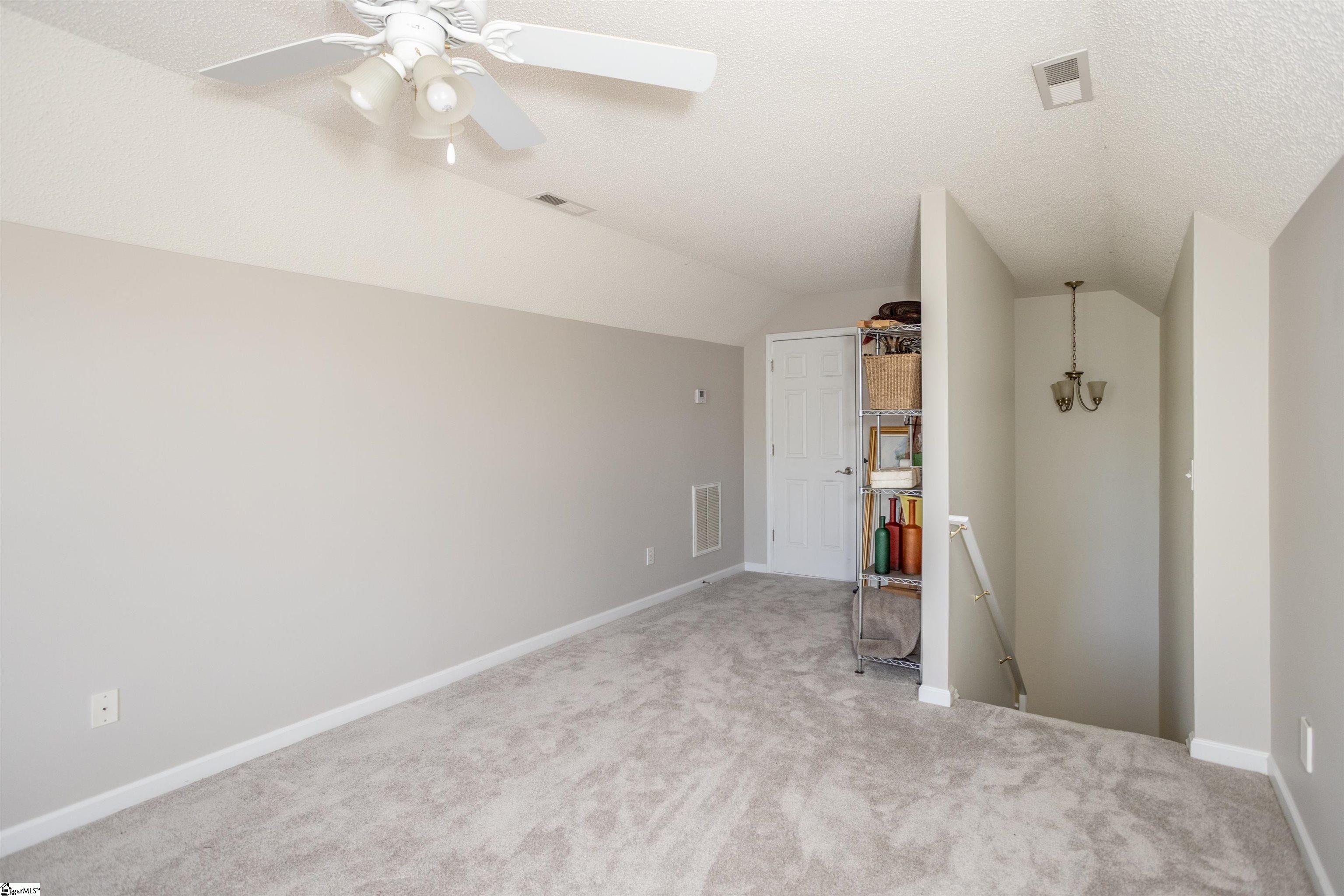 Simpsonville, South Carolina 29681, United States, 3 Bedrooms Bedrooms, ,3 BathroomsBathrooms,Residential,Pending,126027