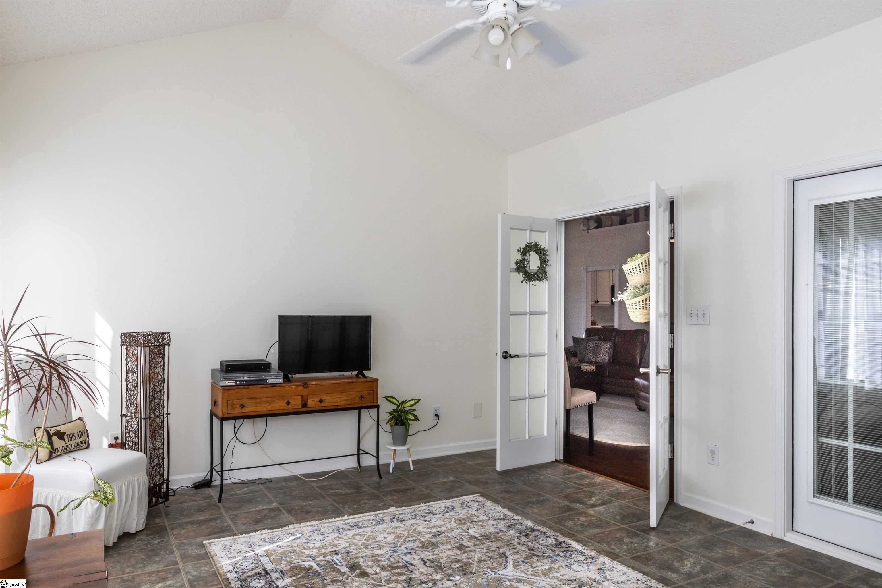 Simpsonville, South Carolina 29681, United States, 3 Bedrooms Bedrooms, ,3 BathroomsBathrooms,Residential,Pending,126027