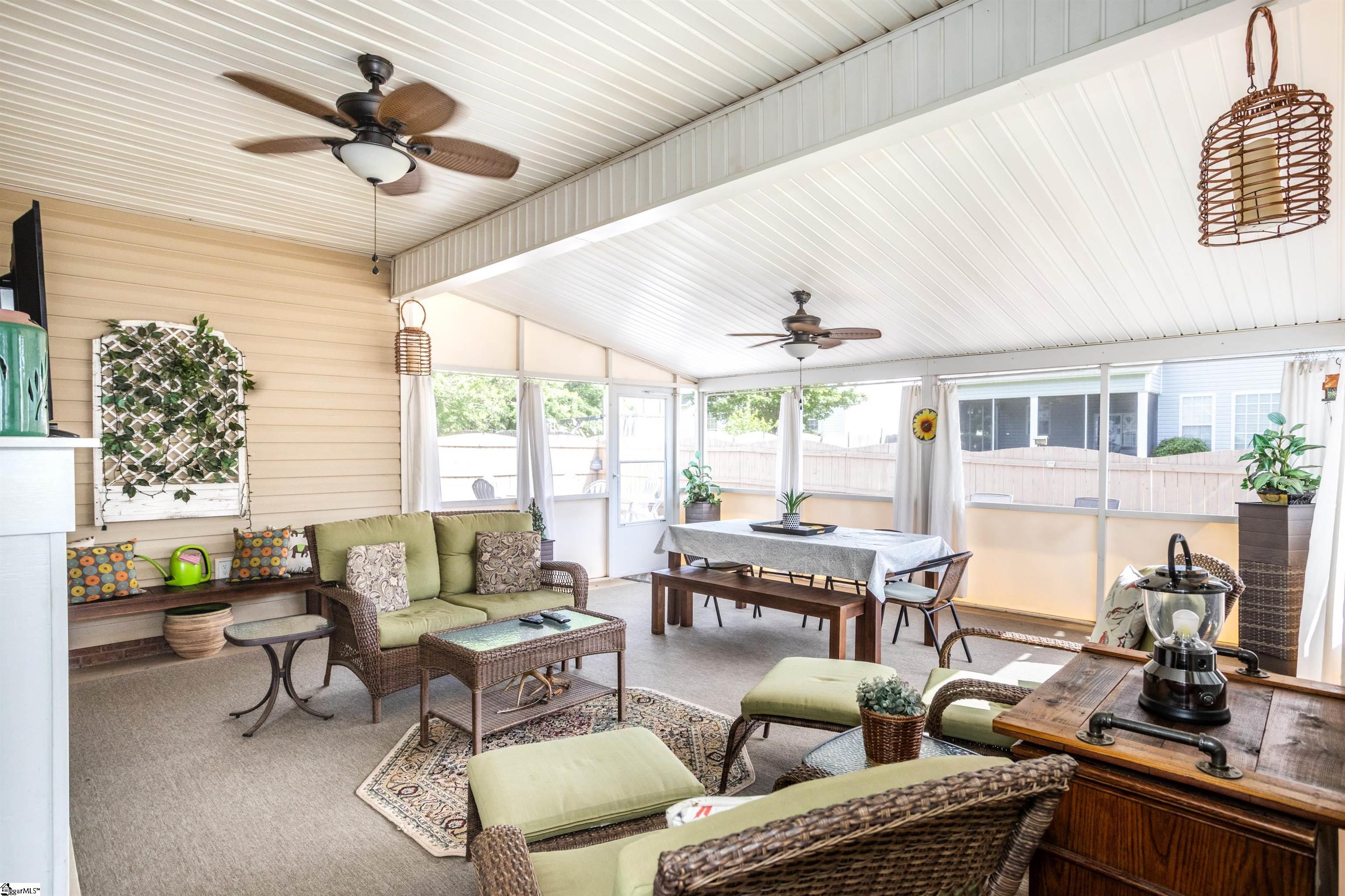 Simpsonville, South Carolina 29681, United States, 3 Bedrooms Bedrooms, ,3 BathroomsBathrooms,Residential,Pending,126027