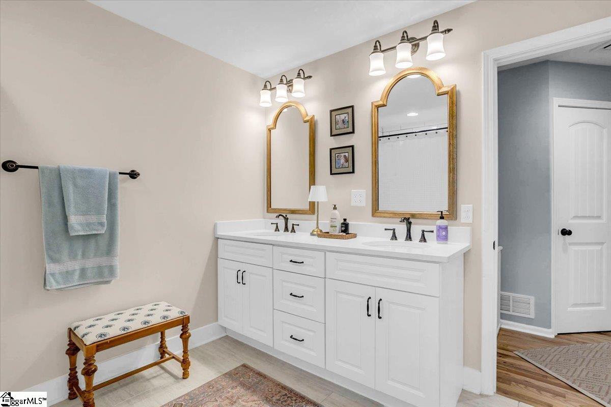 Greenville, South Carolina 29607, United States, 4 Bedrooms Bedrooms, ,2 BathroomsBathrooms,Residential,Active,158459