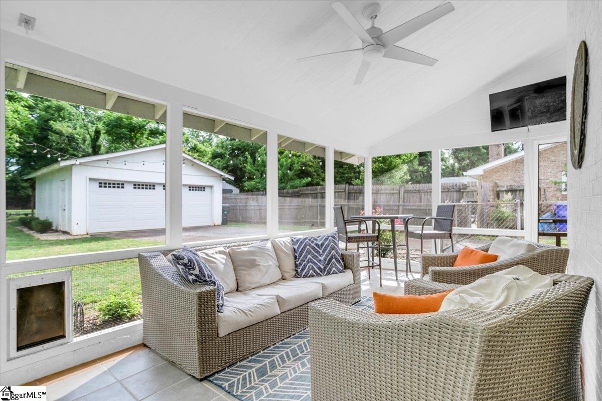 Greenville, South Carolina 29607, United States, 4 Bedrooms Bedrooms, ,2 BathroomsBathrooms,Residential,Active,158459