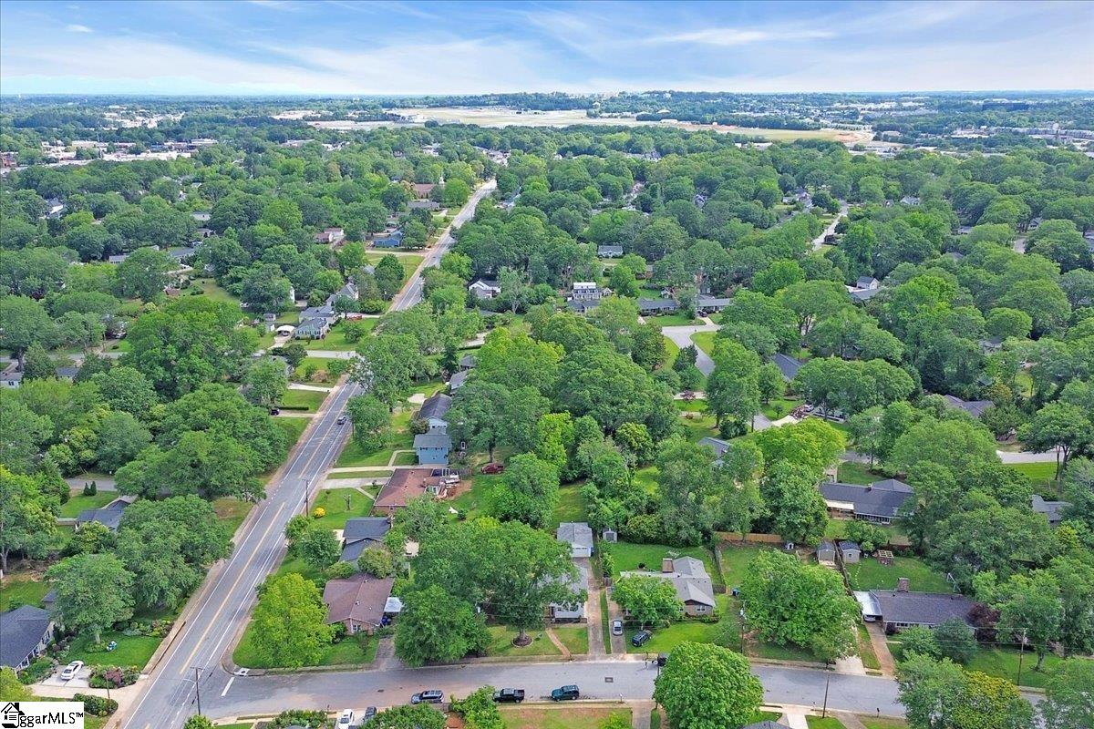 Greenville, South Carolina 29607, United States, 4 Bedrooms Bedrooms, ,2 BathroomsBathrooms,Residential,Active,158459