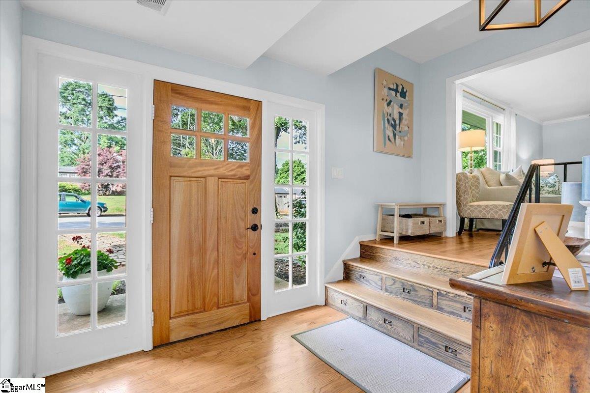 Greenville, South Carolina 29607, United States, 4 Bedrooms Bedrooms, ,2 BathroomsBathrooms,Residential,Active,158459