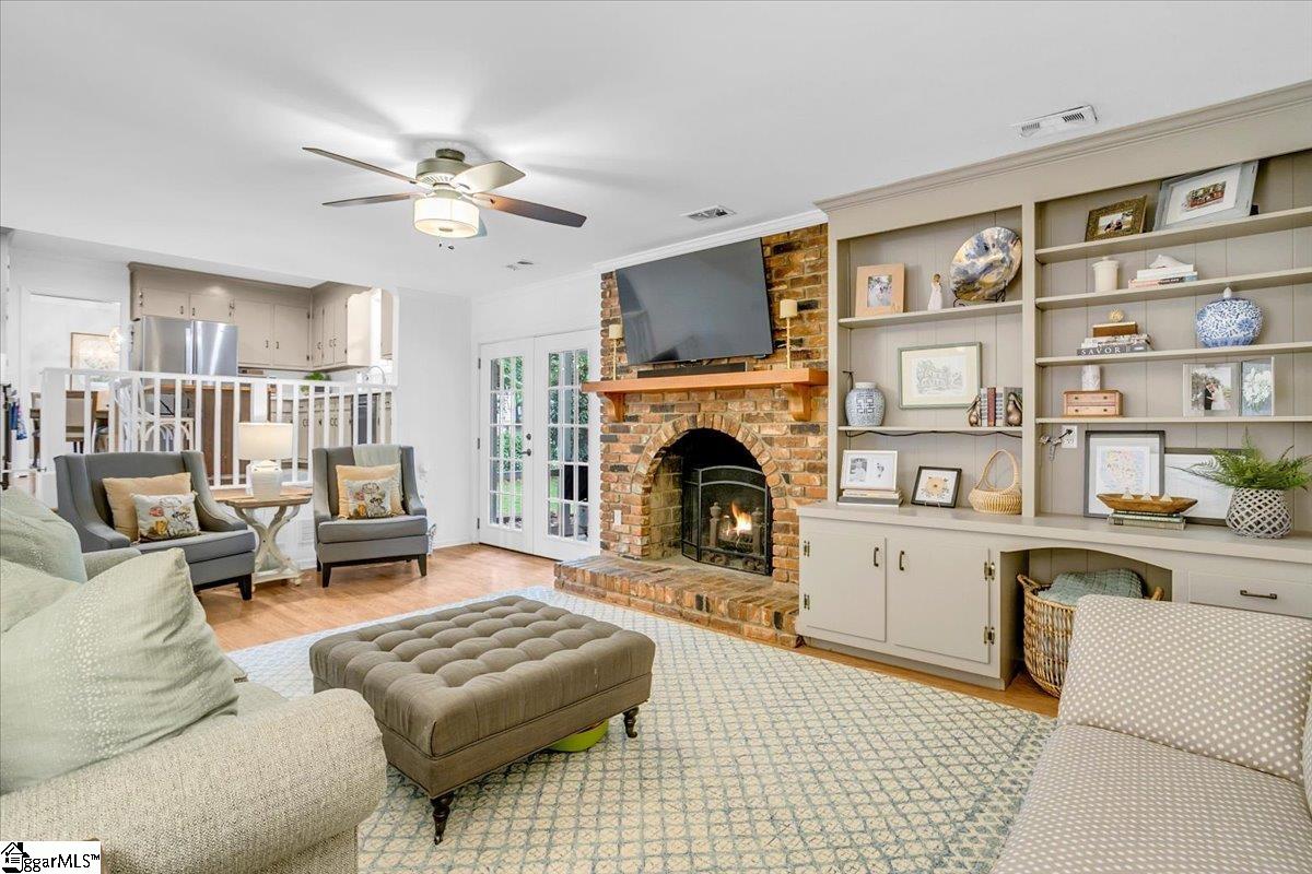 Greenville, South Carolina 29607, United States, 4 Bedrooms Bedrooms, ,2 BathroomsBathrooms,Residential,Active,158459