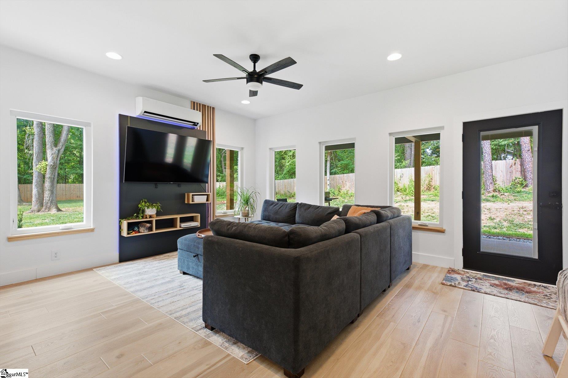 136 Downey Road