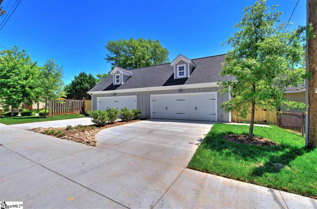 Greenville, South Carolina 29605, United States, 3 Bedrooms Bedrooms, ,3 BathroomsBathrooms,Residential,Active,95149