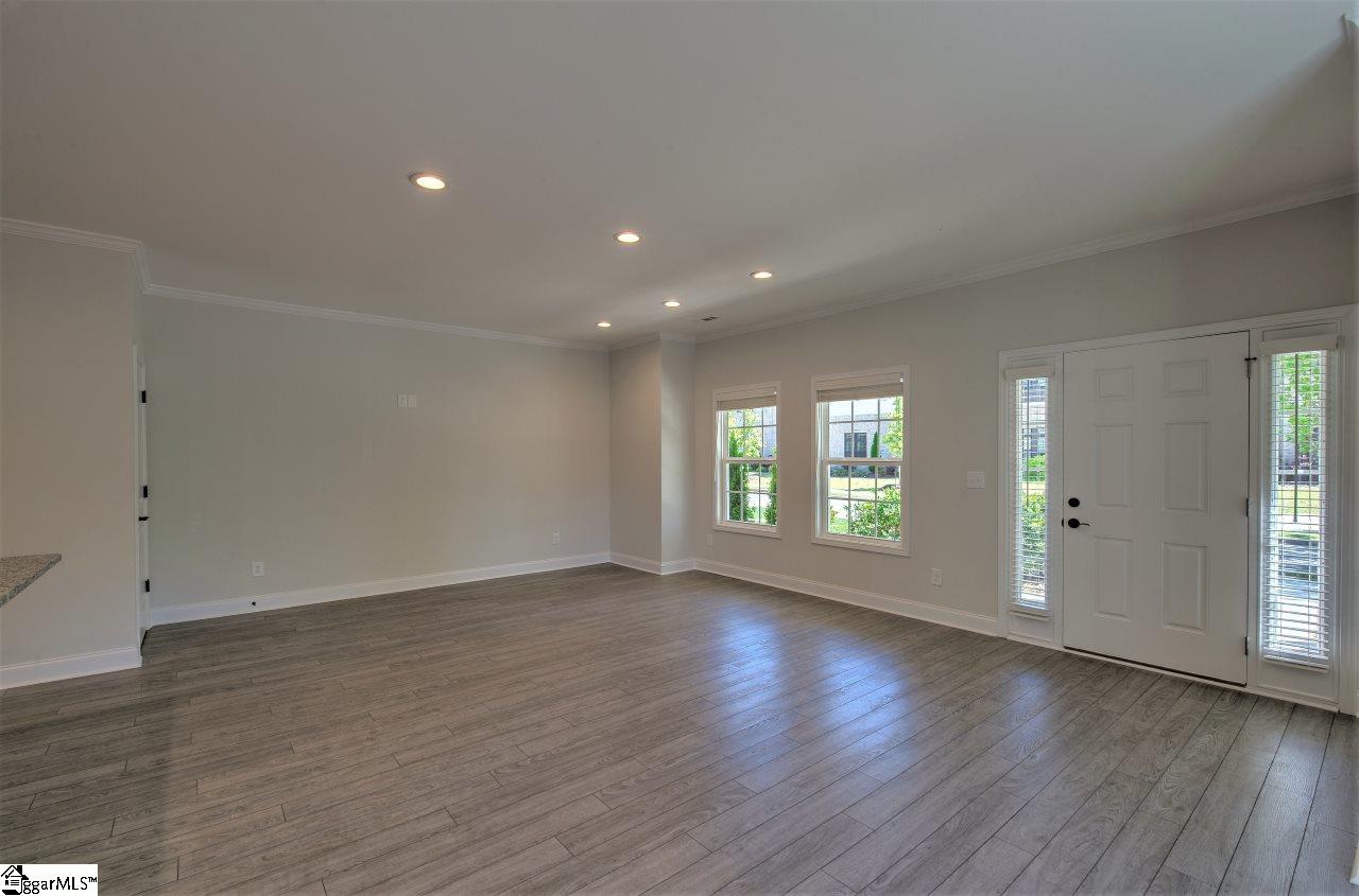 Greenville, South Carolina 29605, United States, 3 Bedrooms Bedrooms, ,3 BathroomsBathrooms,Residential,Active,95149