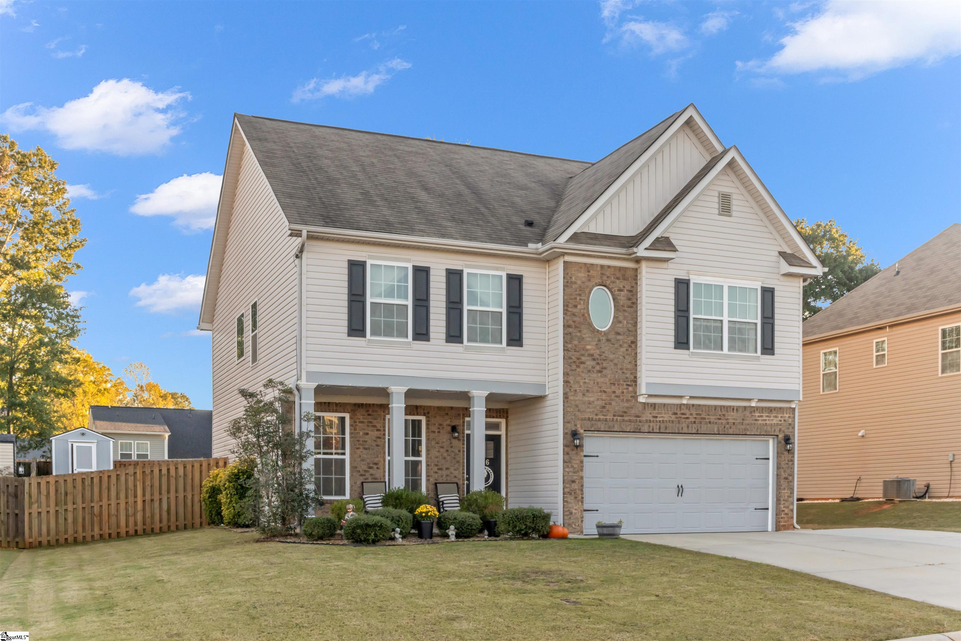 Real Estate Search 2 526 Shrine Court