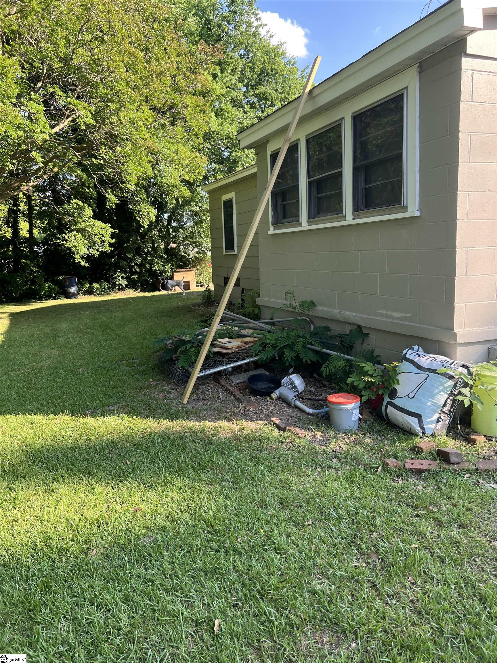 106 Dacus Street