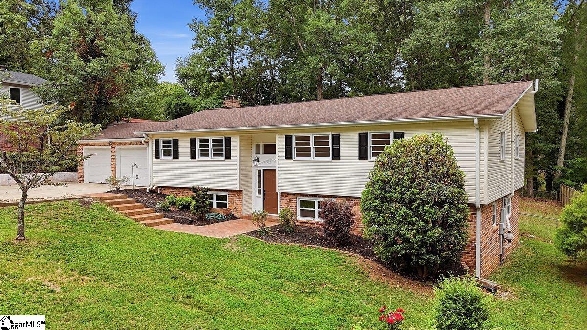107 Edwards Mill Road