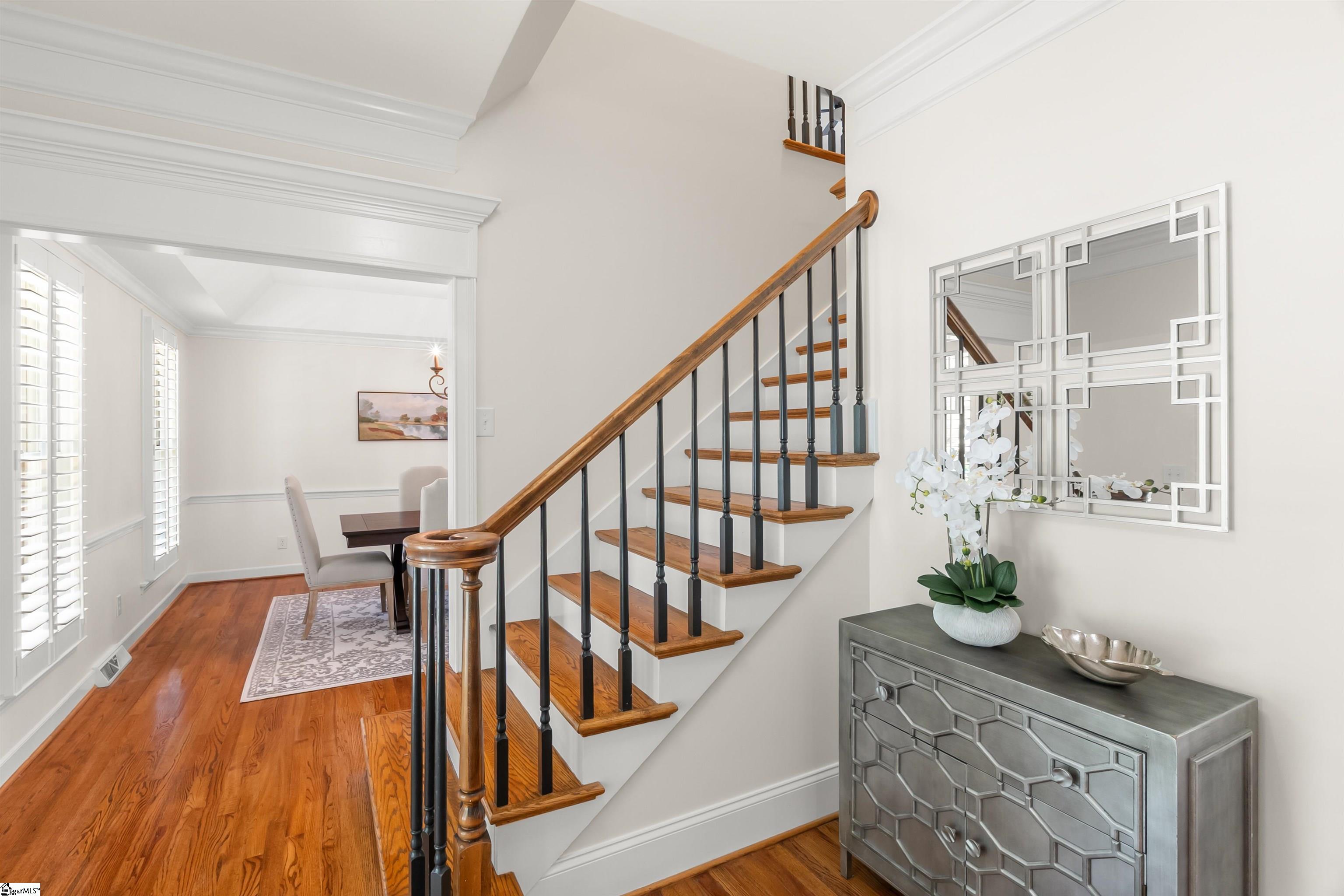 312 English Oak Road