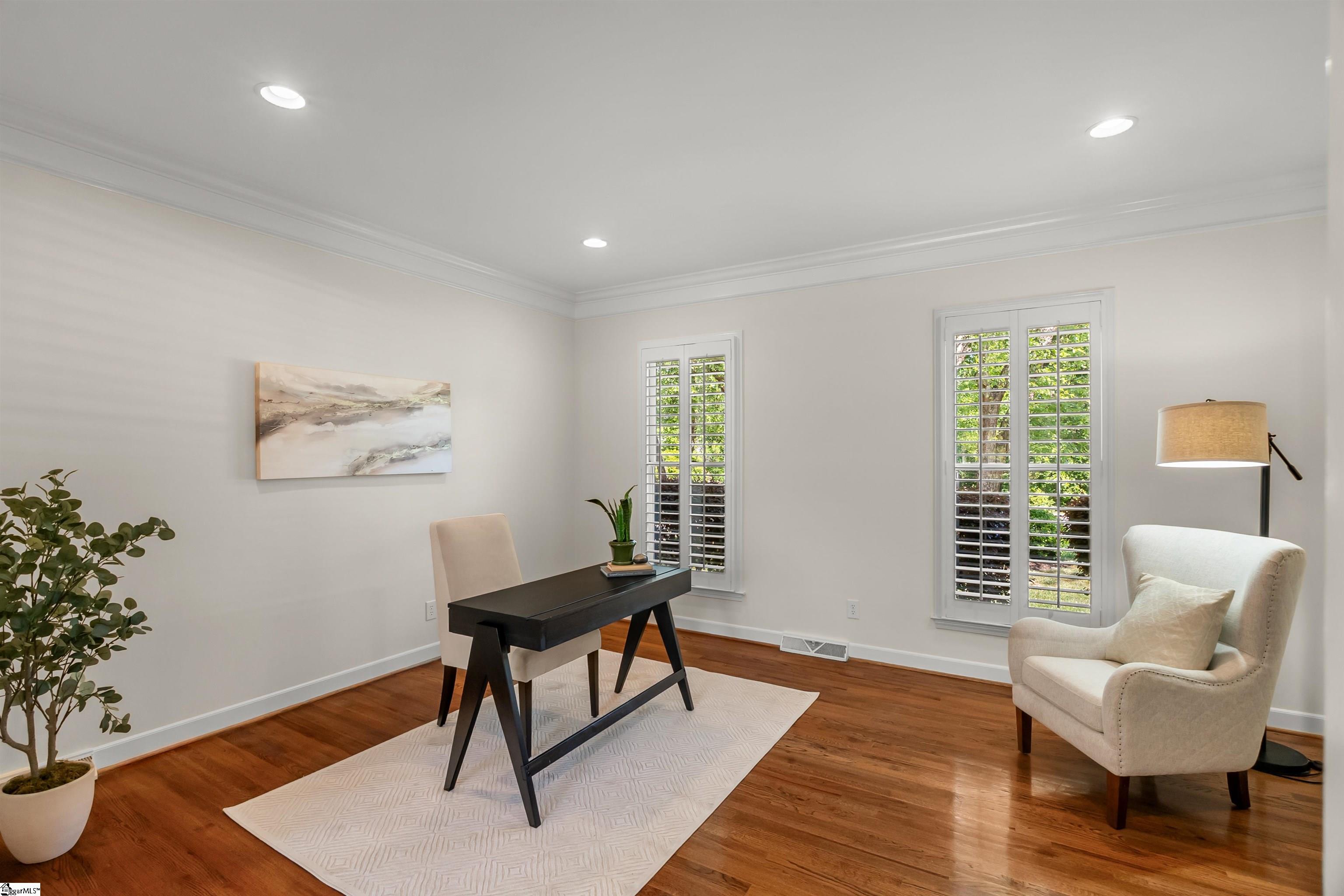 312 English Oak Road