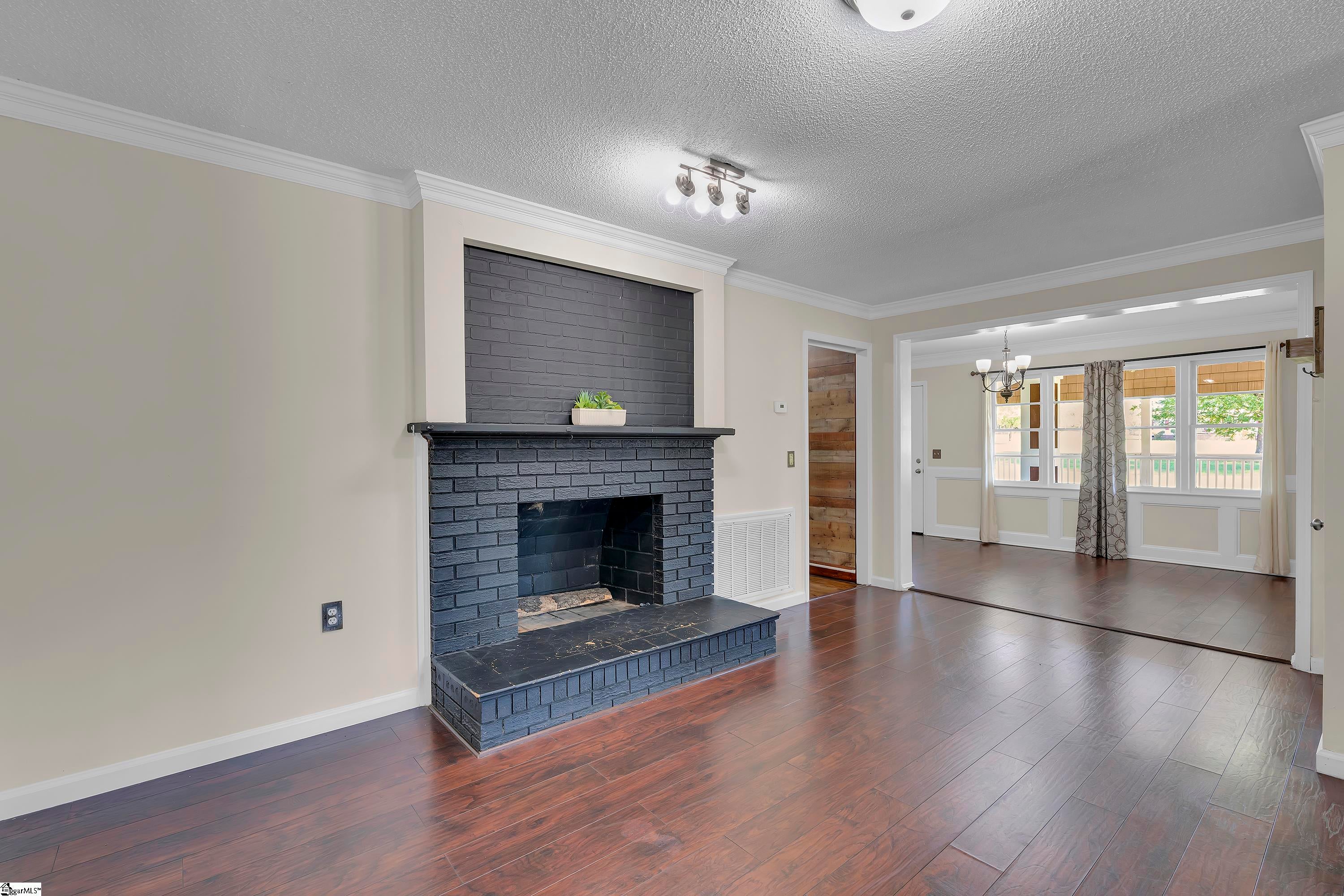 725 Clinkscales Road