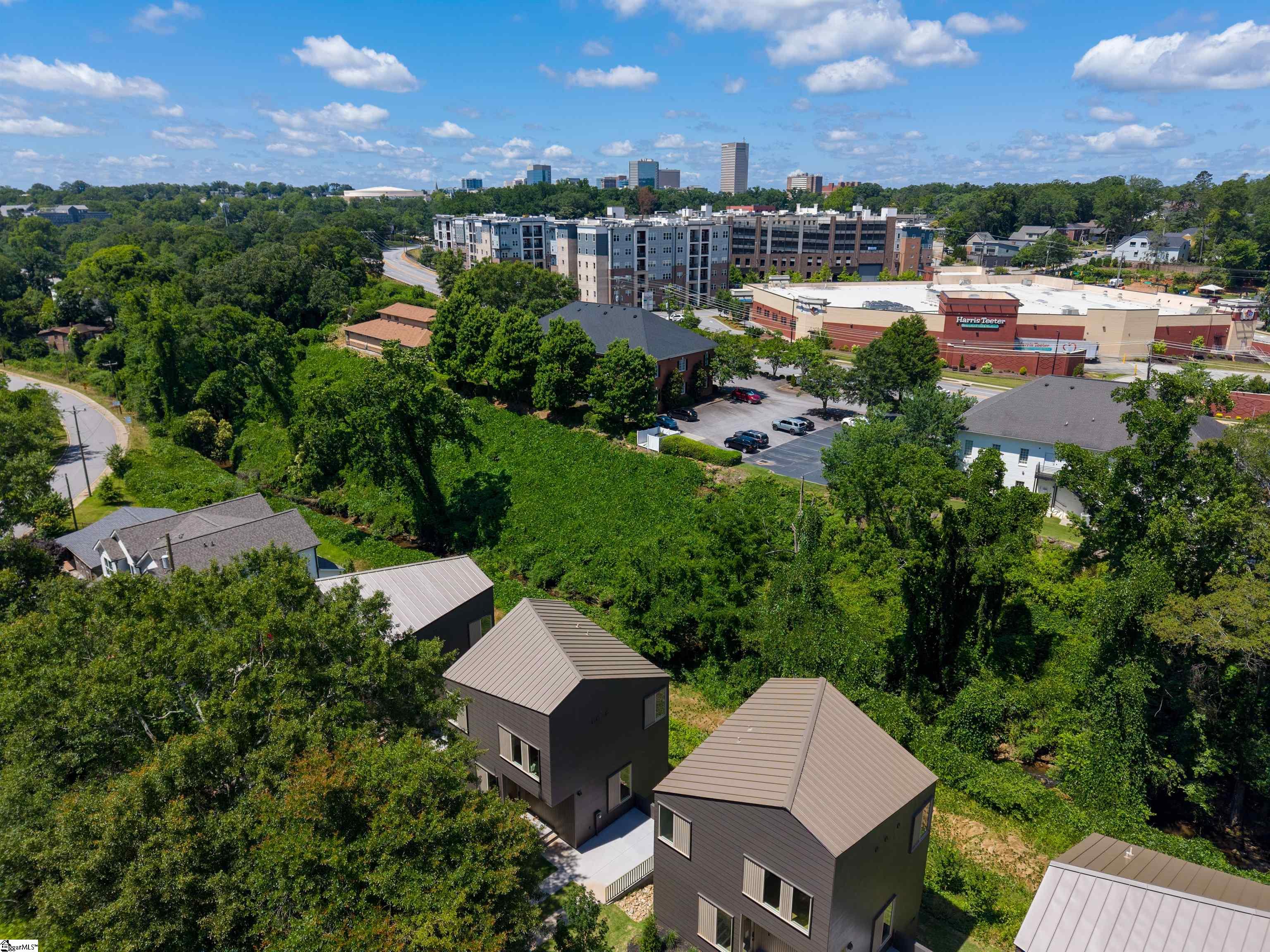 11 Mount Zion Avenue