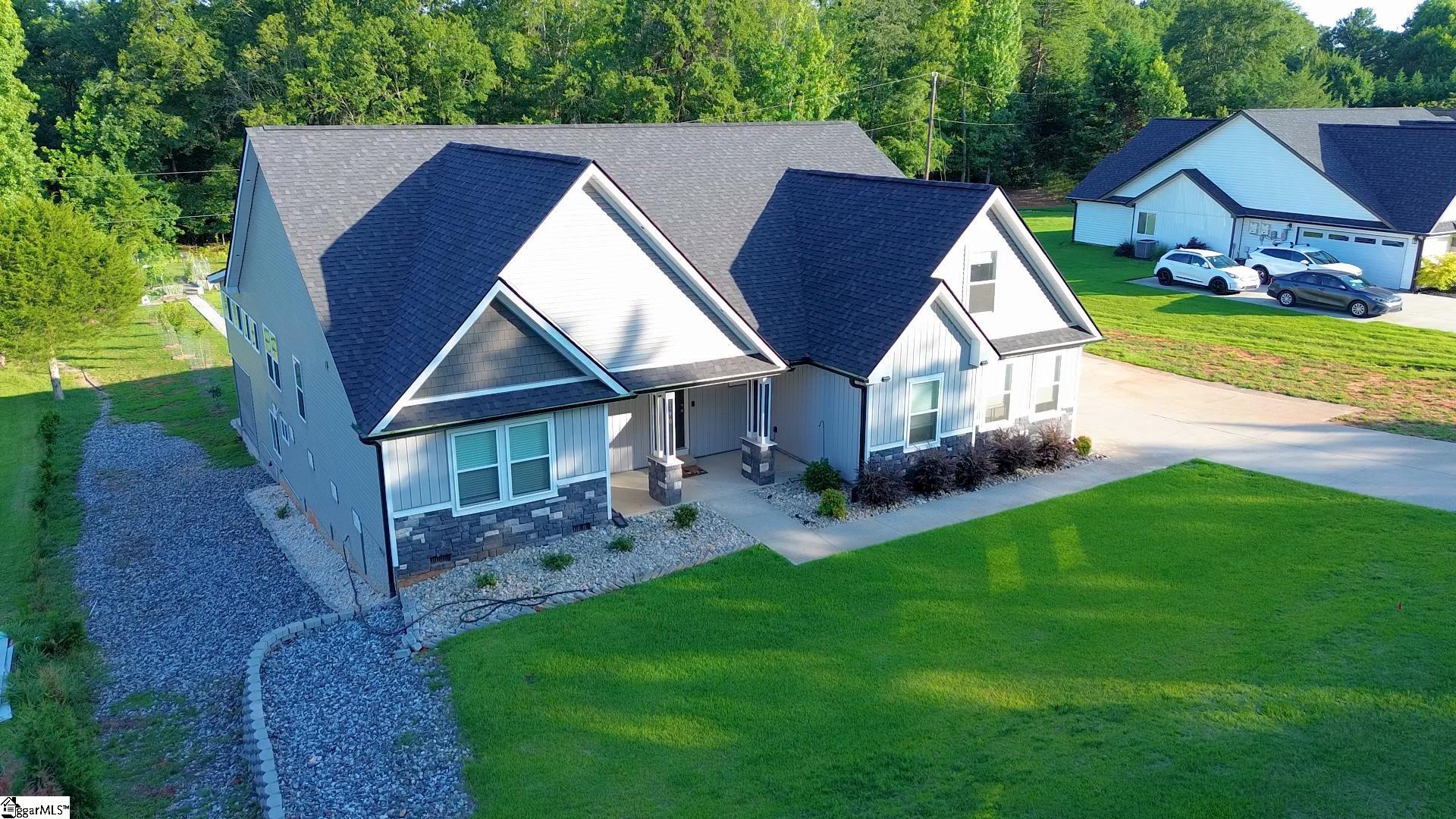 190 Eastberrys Creek Drive