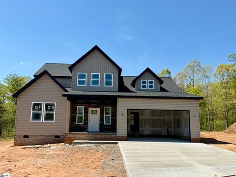 Photo of 327 Zoey Park Drive, Lyman, SC 29365 (MLS # 1588392)