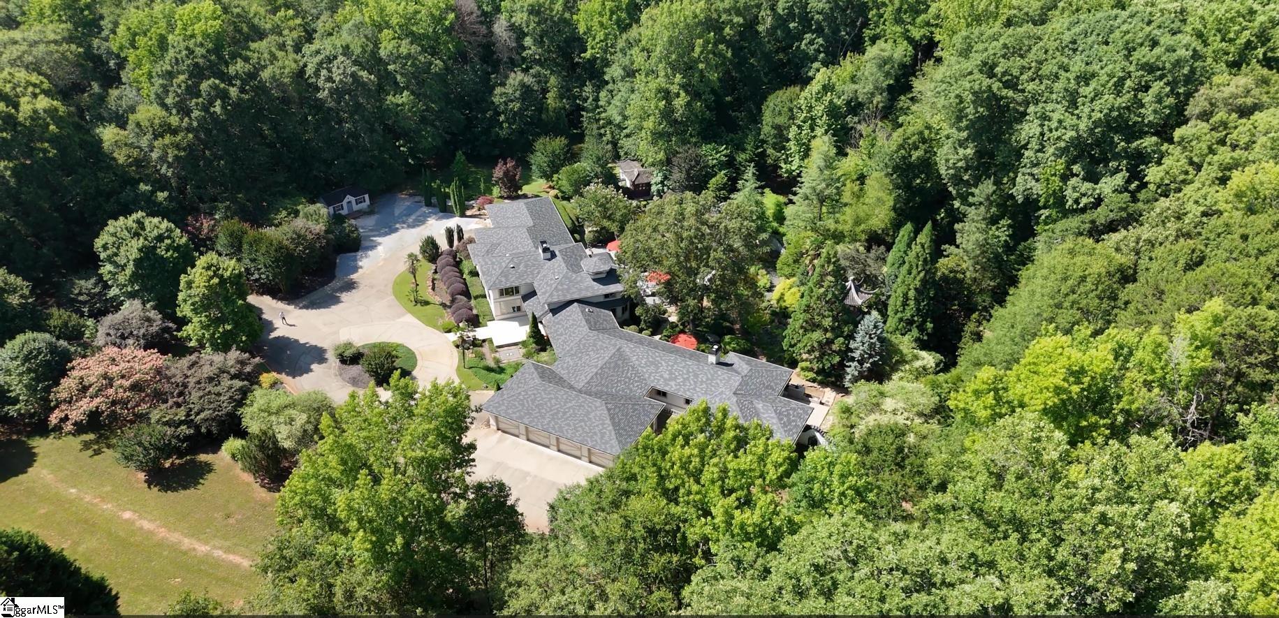 380 Montagu Drive