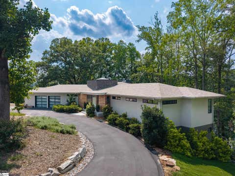 Photo for 5011 Bridgeview Drive