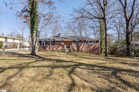 Photo of 24 Windemere Drive, Greenville, SC 29615 (MLS # 1578632)