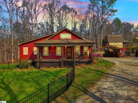 Photo of 146 Bert Mae Lane, Pickens, SC 29671 (MLS # 1585872)