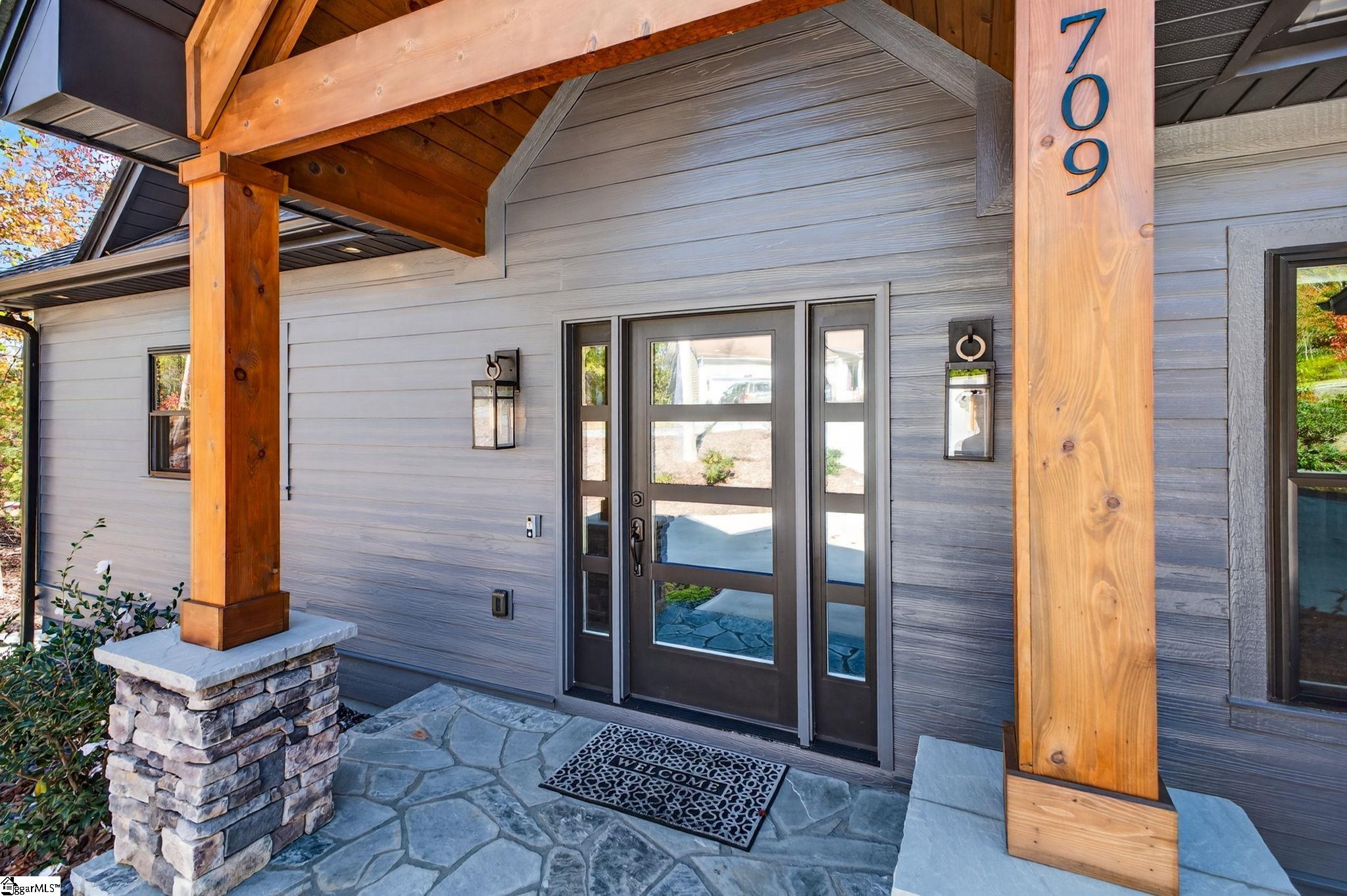 709 Keowee Bay Circle