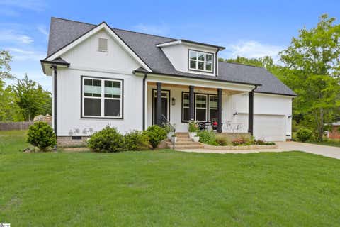 Photo of 3 Sunset Court, Williamston, SC 29697 (MLS # 1601433)