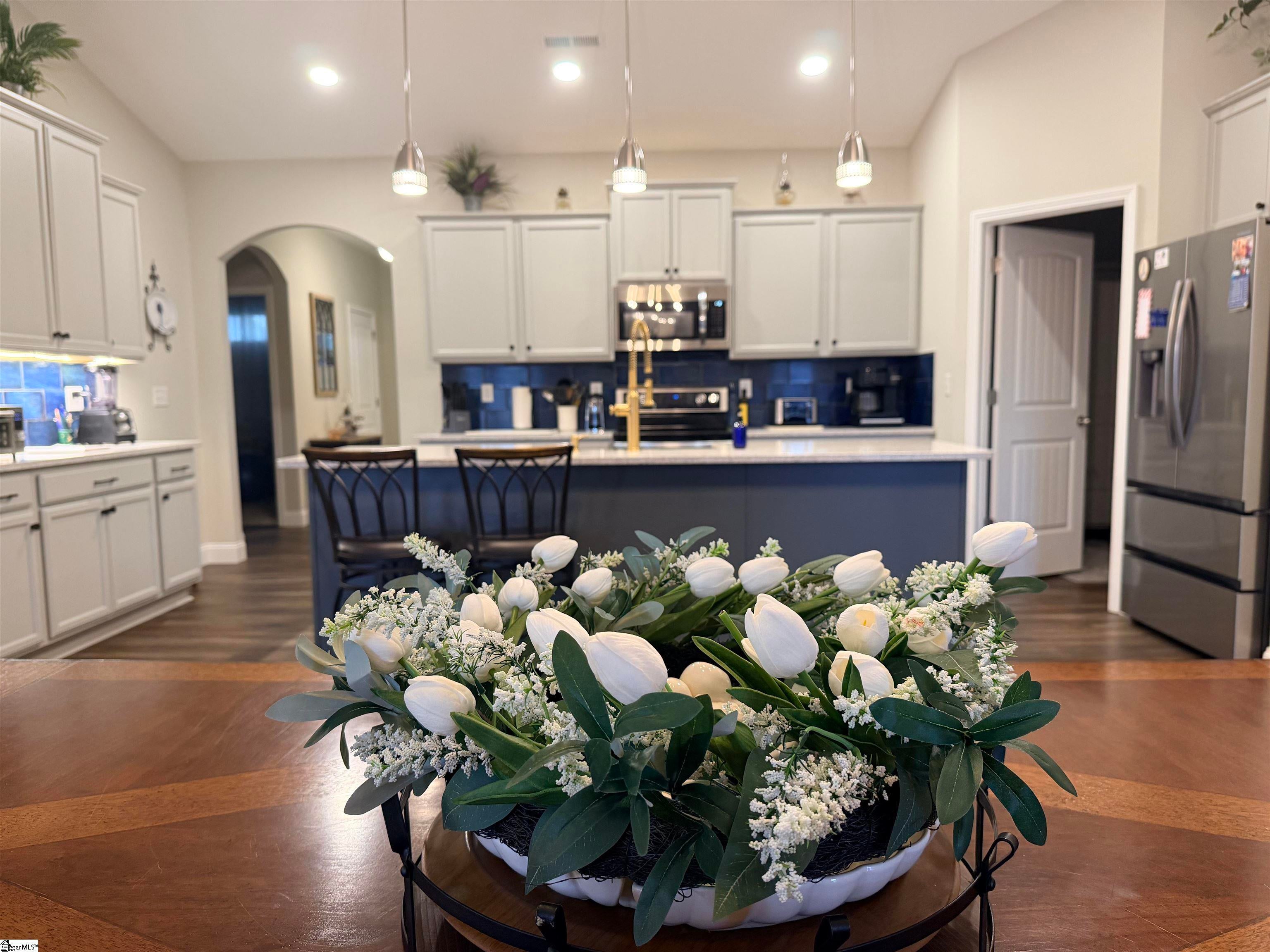 203 Legacy Lane