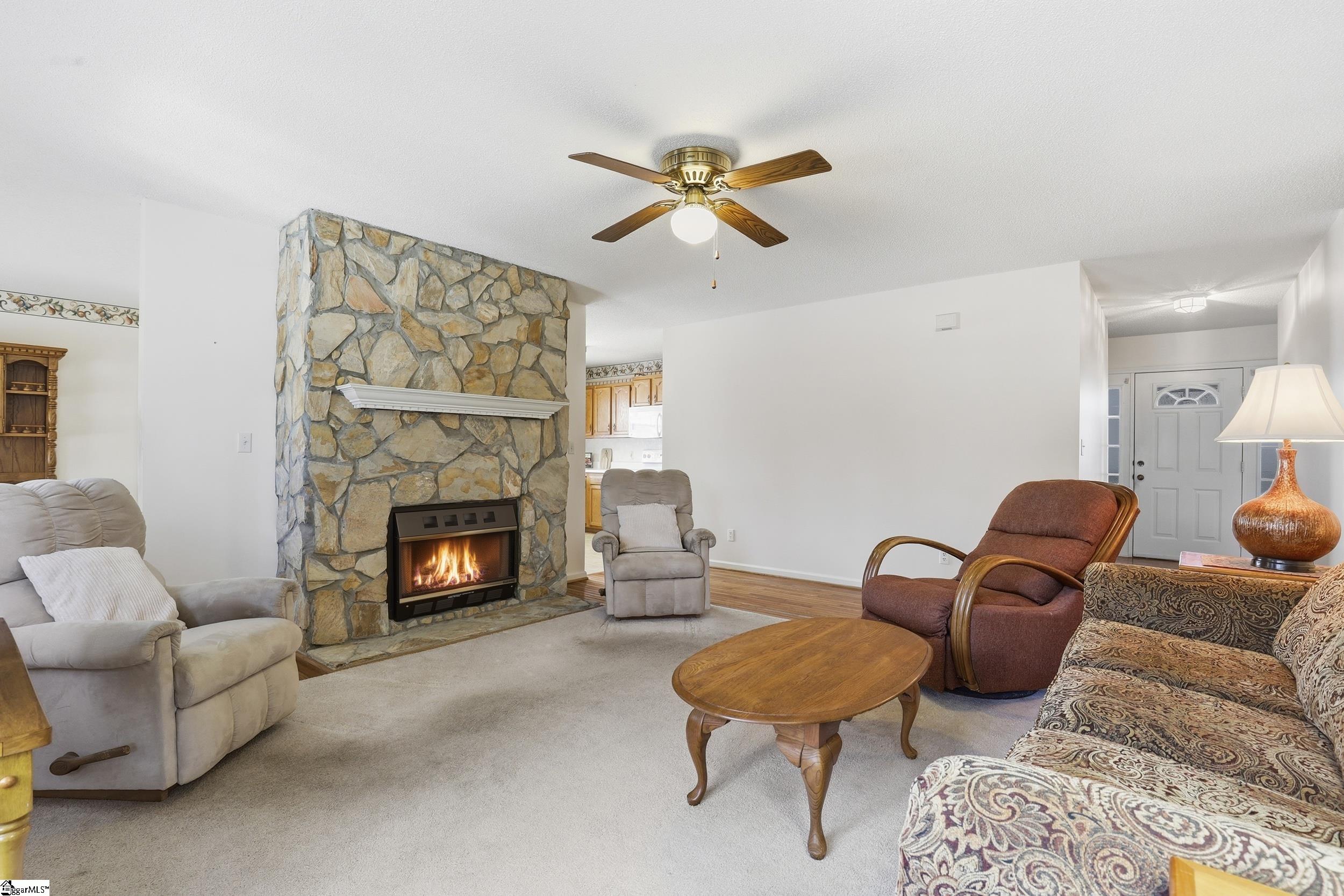 2519 S Blackstock Road