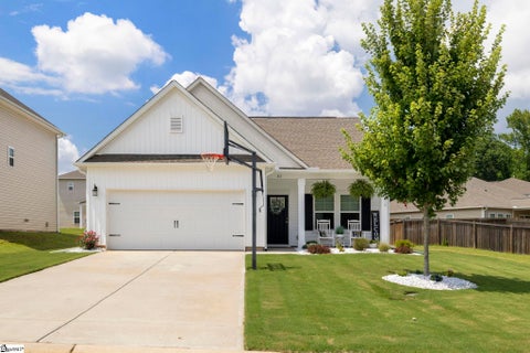 Photo of 313 Balsa Way, Seneca, SC 29678 (MLS # 1598057)
