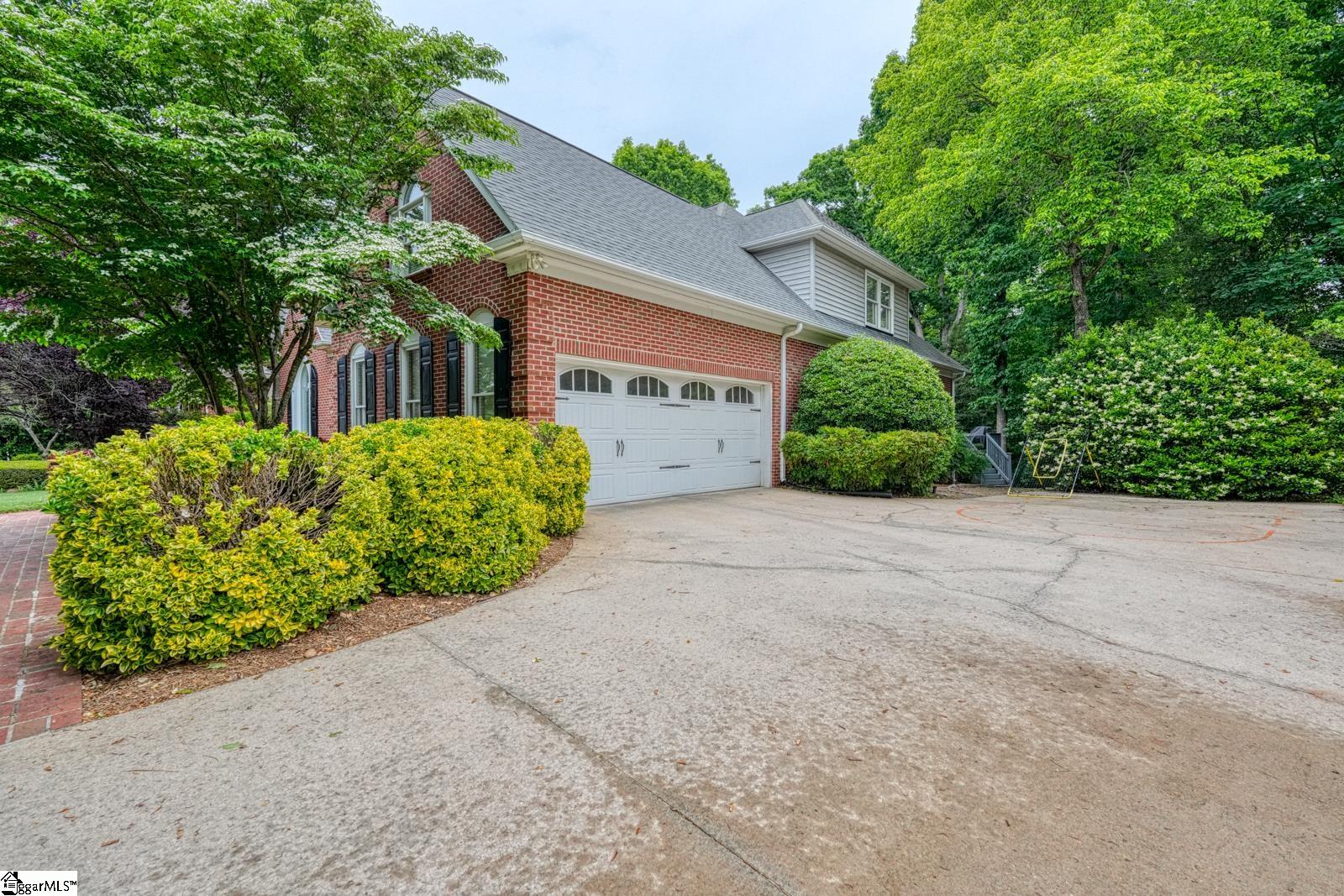 343 English Oak Road