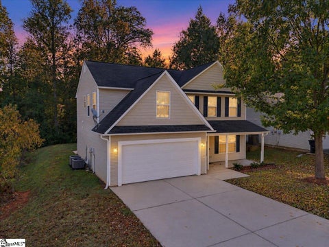 Photo of 223 Stockbridge Drive, Spartanburg, SC 29381 (MLS # 1608160)