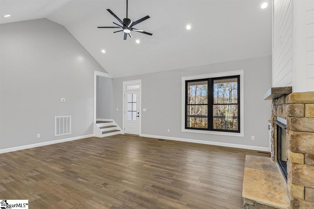 107 Bentwood Lane