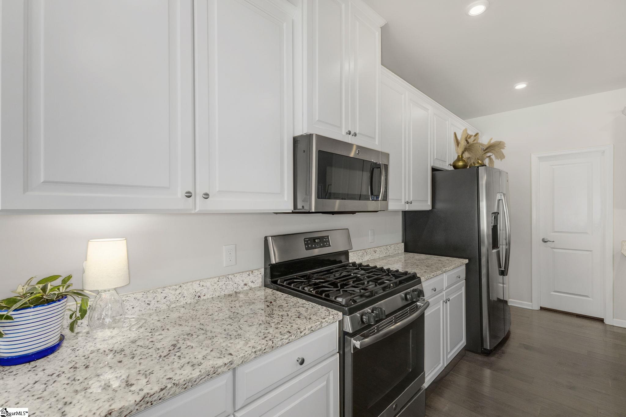 Greer, South Carolina 29650, United States, 4 Bedrooms Bedrooms, ,3 BathroomsBathrooms,Residential,Active,138778