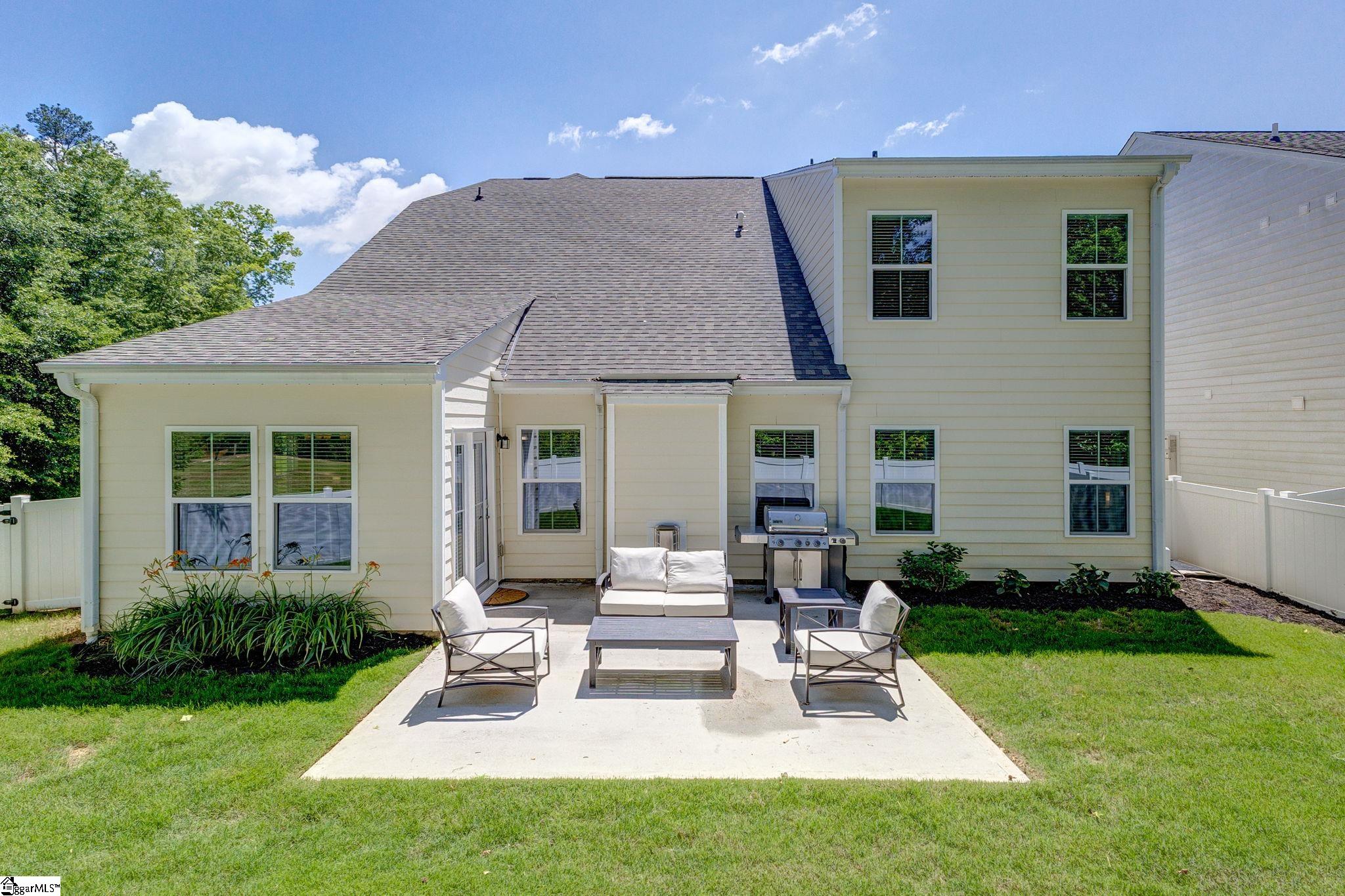 Greer, South Carolina 29650, United States, 4 Bedrooms Bedrooms, ,3 BathroomsBathrooms,Residential,Active,138778