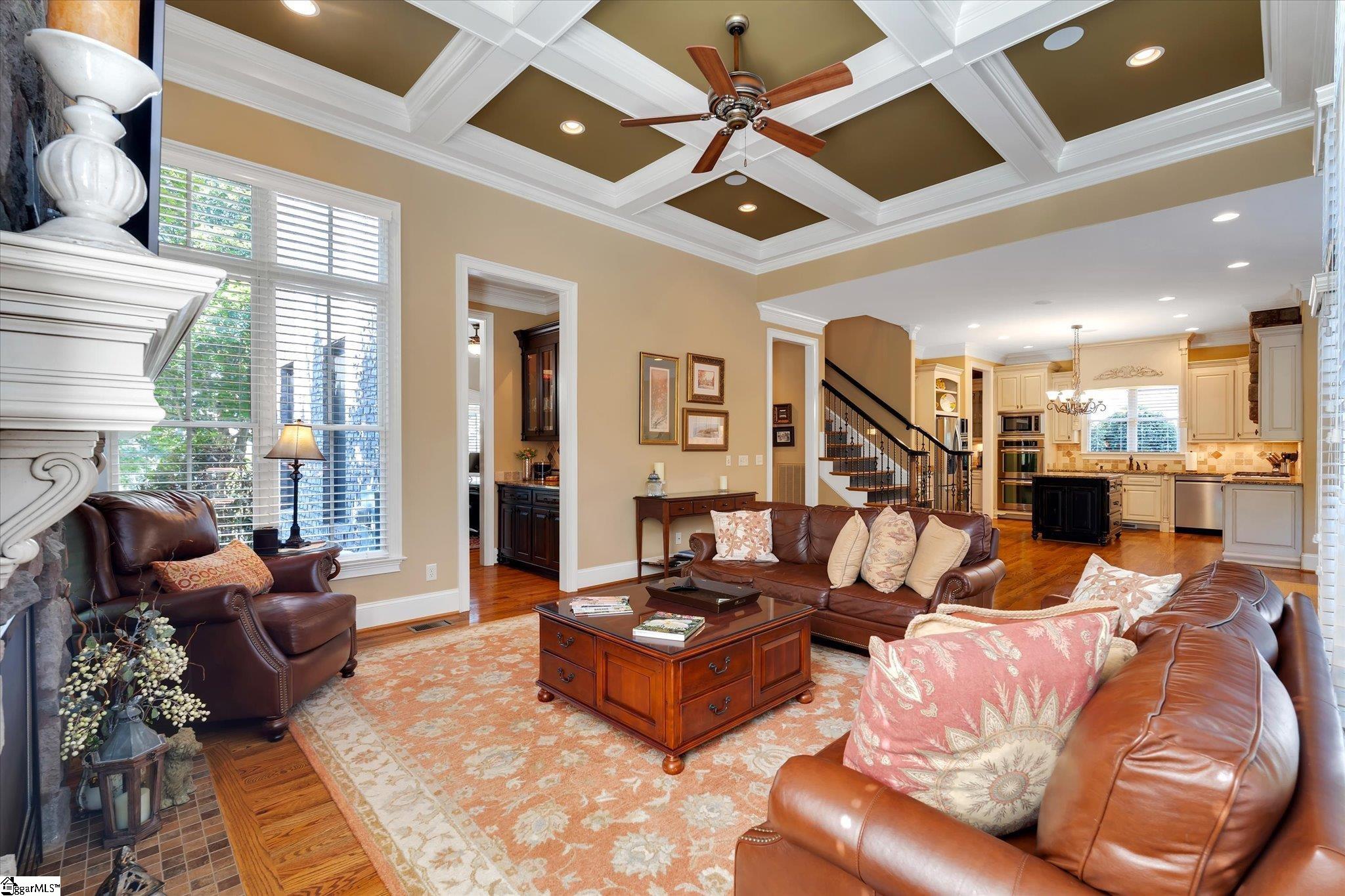 10 Travertine Ct, Greenville, SC, 29615, USA, 4 Bedrooms Bedrooms, ,4 BathroomsBathrooms,Residential,Contingent,10 Travertine Ct,1592726