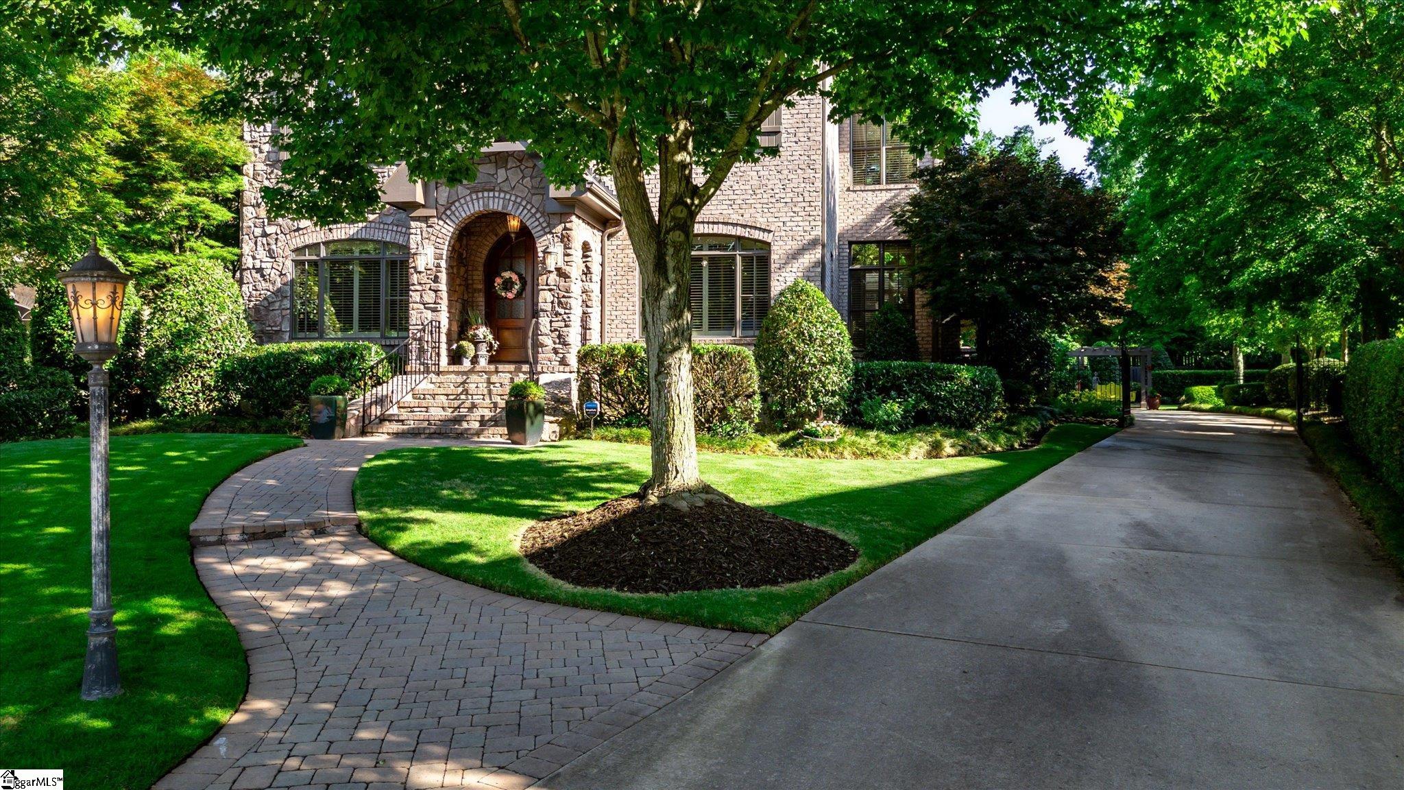 10 Travertine Ct, Greenville, SC, 29615, USA, 4 Bedrooms Bedrooms, ,4 BathroomsBathrooms,Residential,Contingent,10 Travertine Ct,1592726