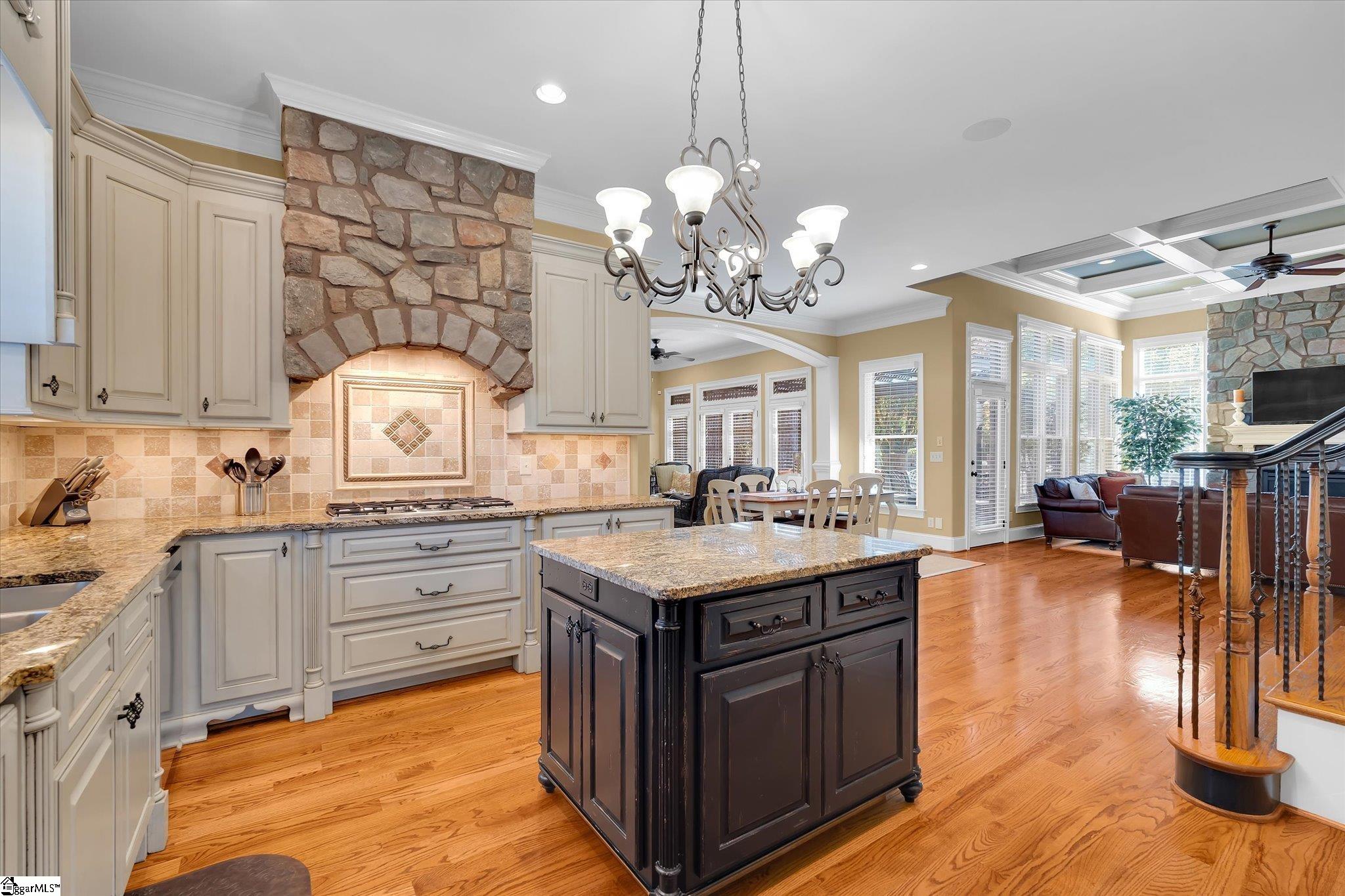 10 Travertine Ct, Greenville, SC, 29615, USA, 4 Bedrooms Bedrooms, ,4 BathroomsBathrooms,Residential,Contingent,10 Travertine Ct,1592726