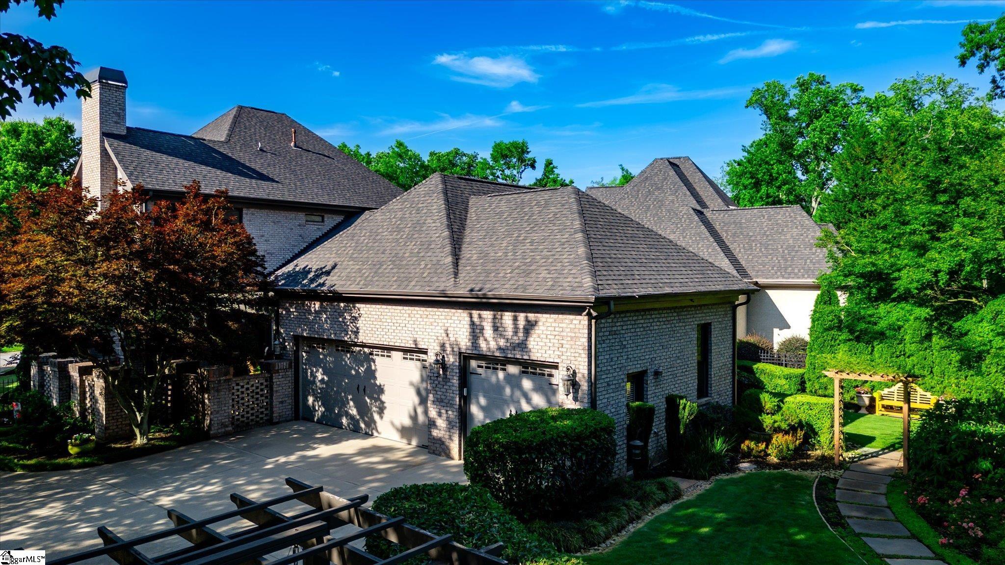 10 Travertine Ct, Greenville, SC, 29615, USA, 4 Bedrooms Bedrooms, ,4 BathroomsBathrooms,Residential,Contingent,10 Travertine Ct,1592726