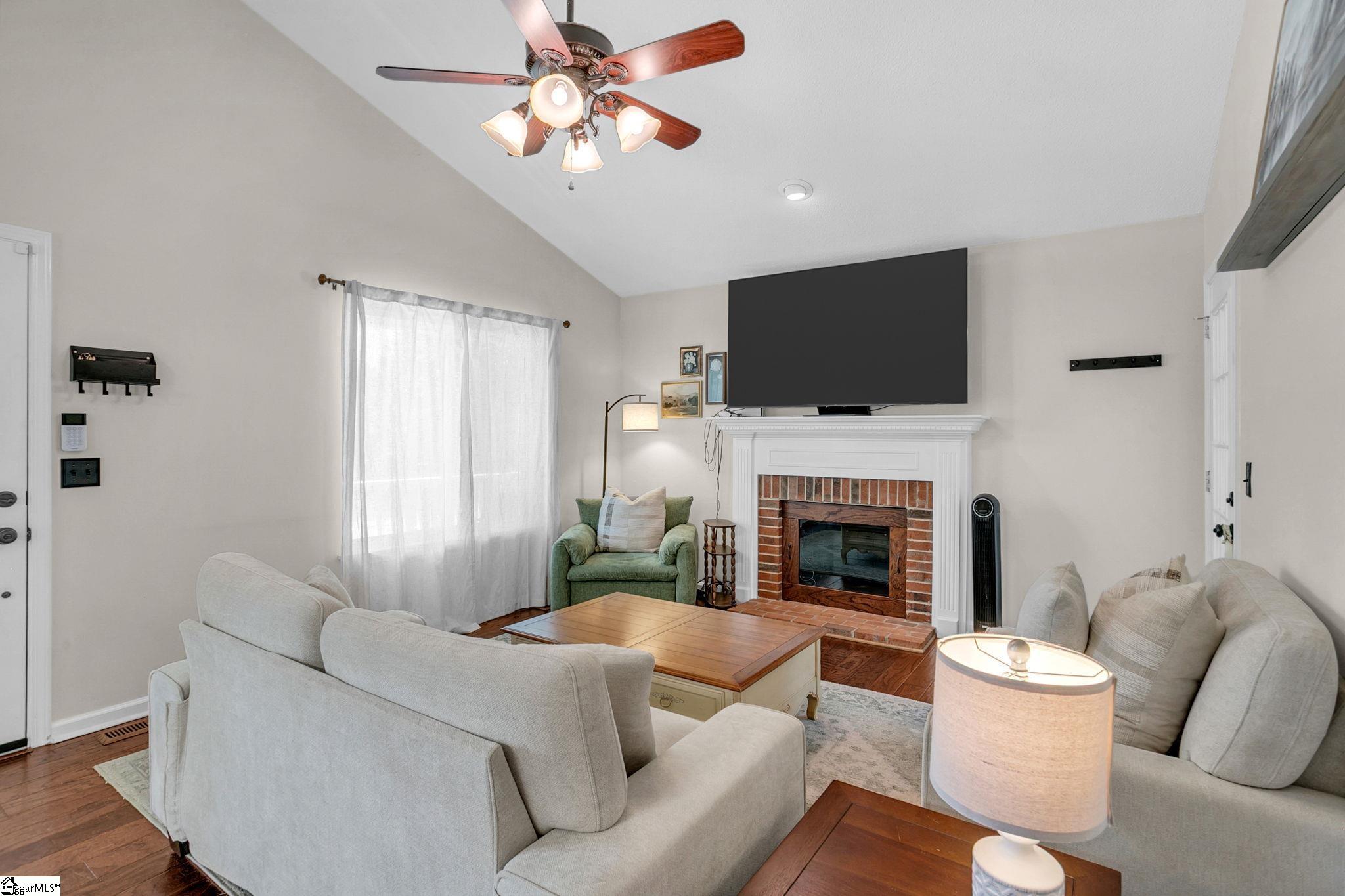 413 Fairdale Drive
