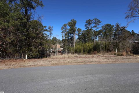 Photo of 304 Misty Cove, McCormick, SC 29835 (MLS # 1581115)