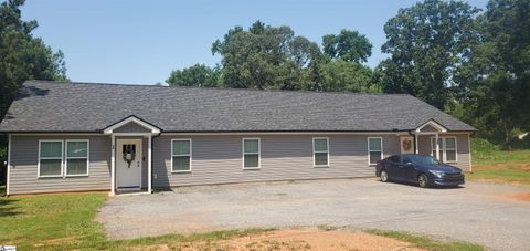 Photo of 145 Hyder Road, Inman, SC 29349 (MLS # 1577207)