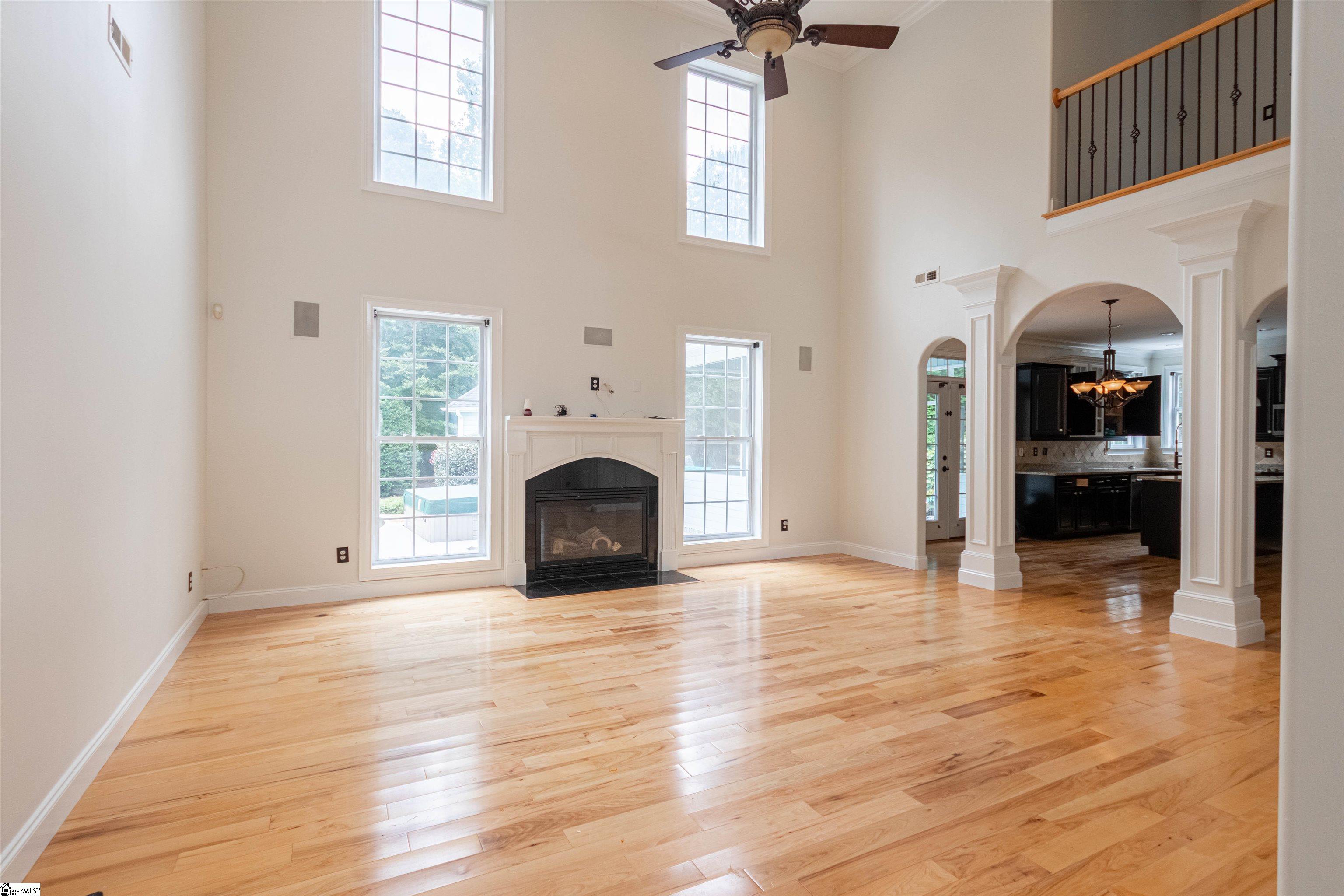 Greer, South Carolina 29651, United States, 4 Bedrooms Bedrooms, ,3 BathroomsBathrooms,Residential,Active,197942