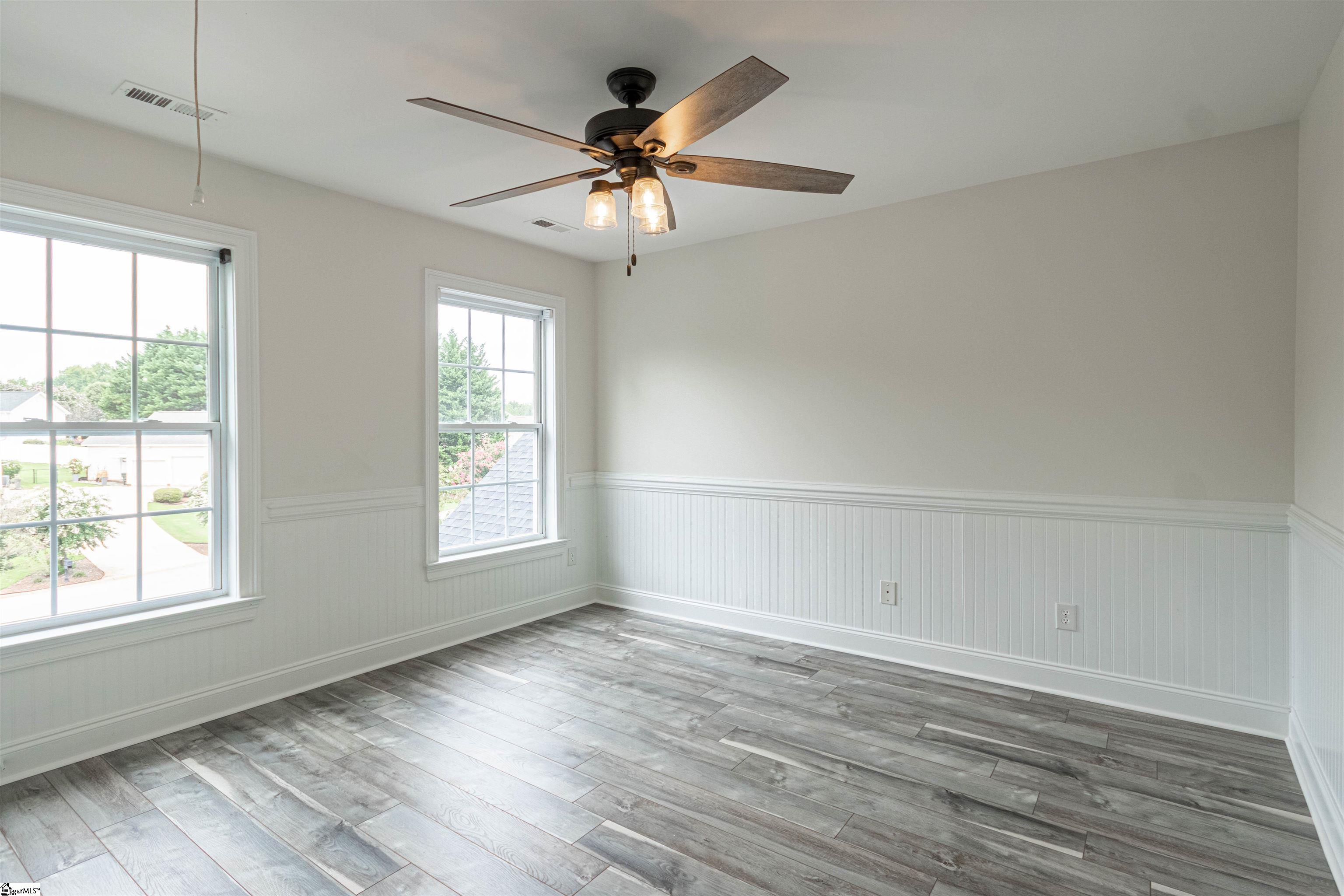 Greer, South Carolina 29651, United States, 4 Bedrooms Bedrooms, ,3 BathroomsBathrooms,Residential,Active,197942