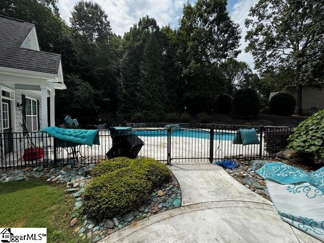 Greer, South Carolina 29651, United States, 4 Bedrooms Bedrooms, ,3 BathroomsBathrooms,Residential,Active,197942