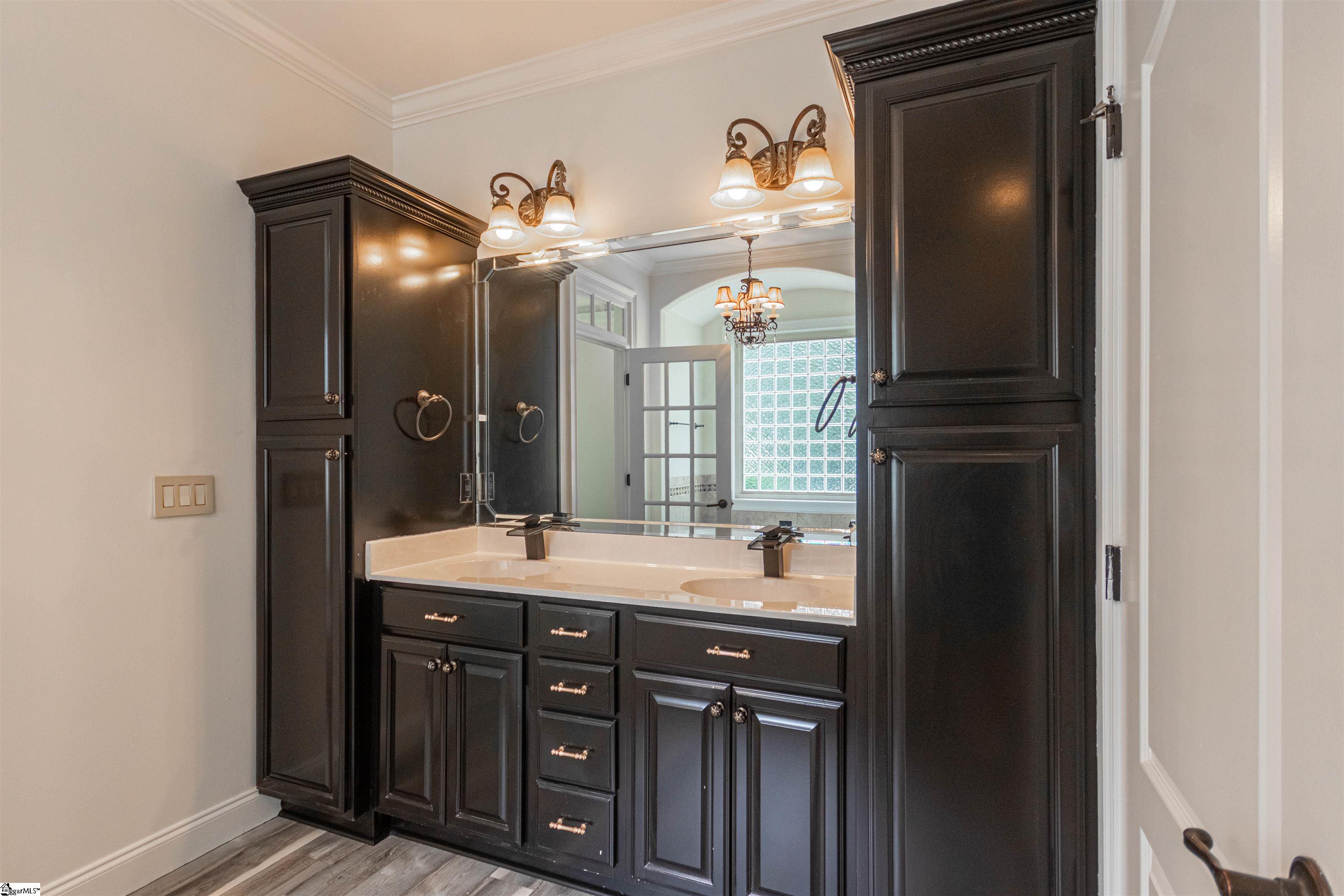 Greer, South Carolina 29651, United States, 4 Bedrooms Bedrooms, ,3 BathroomsBathrooms,Residential,Active,197942